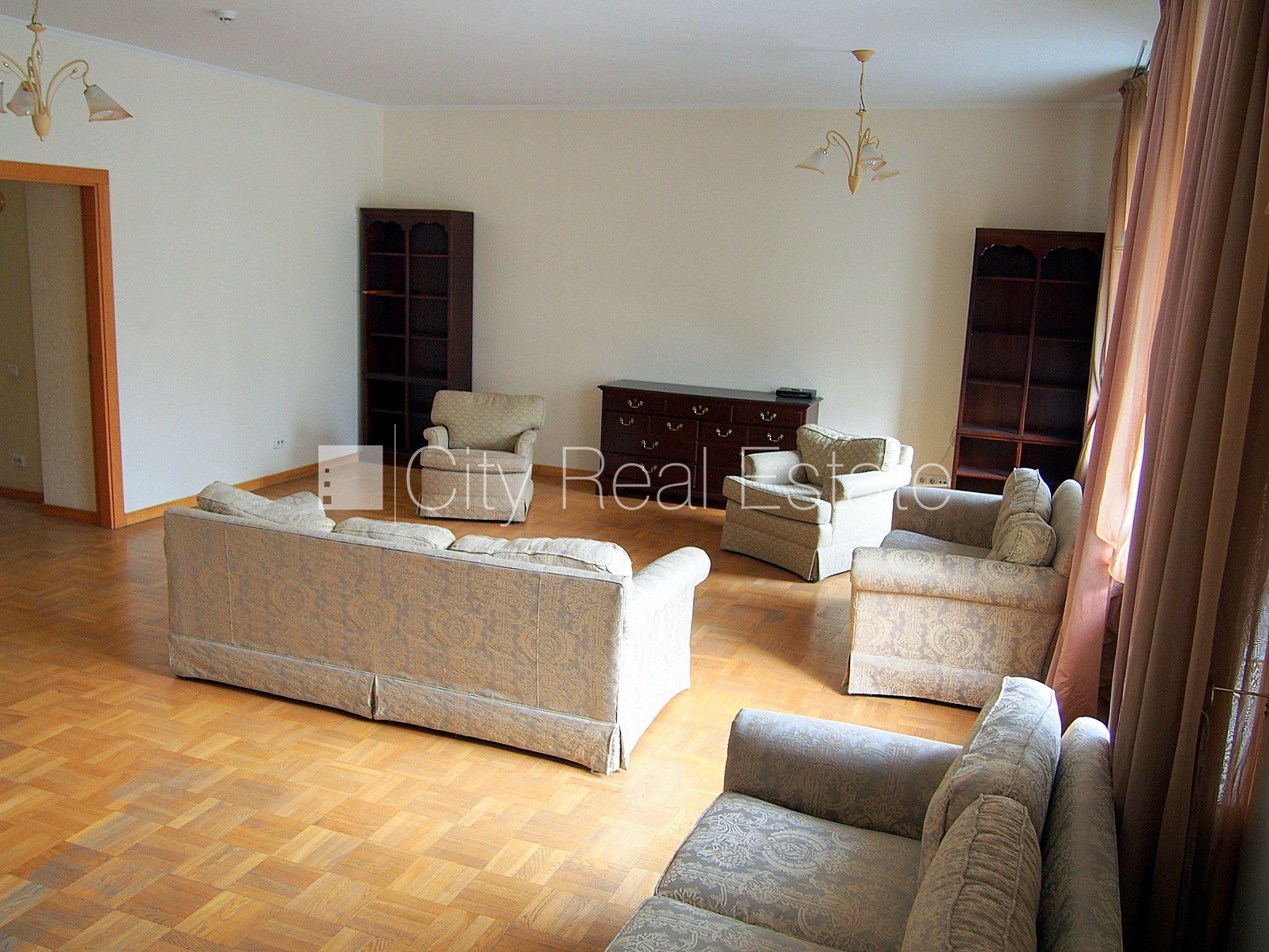 3-комнатная квартира в Рига, Центр, 106 м², аренда, Фото 5 из 10