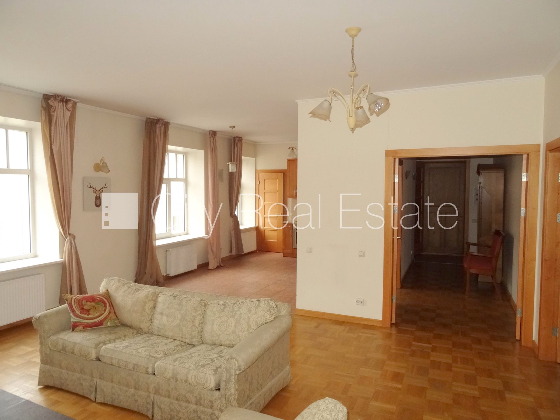 3-комнатная квартира в Рига, Центр, 106 м², аренда, Фото 8 из 10