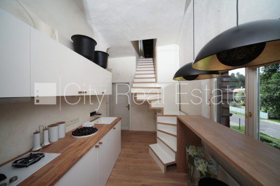 2 kambarių butas Jūrmala, Jaundubulti, 46 m², nuomojamas, Nuotrauka 1 iš 10