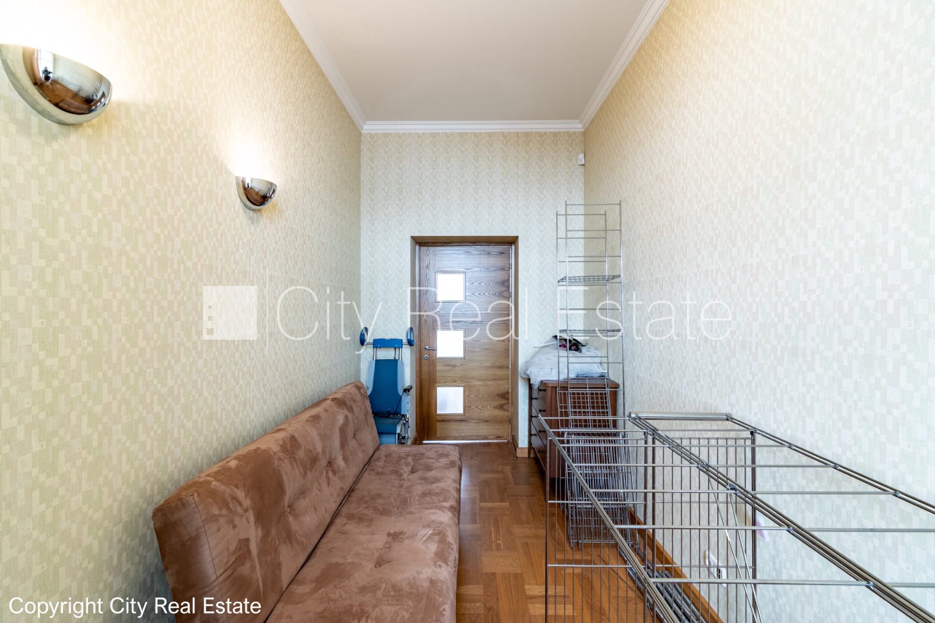 3-комнатная квартира в Рига, Центр, 105 м², аренда, Фото 9 из 10