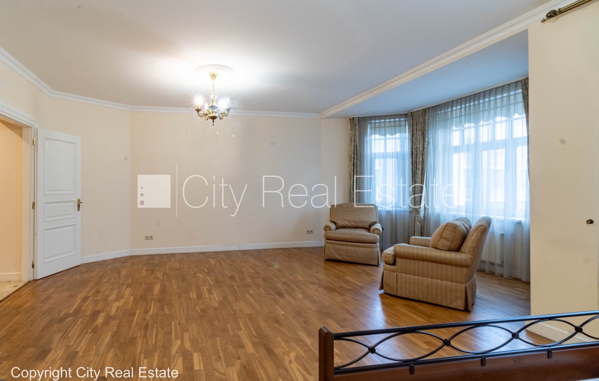 3-комнатная квартира в Рига, Центр, 124 м², аренда, Фото 3 из 10