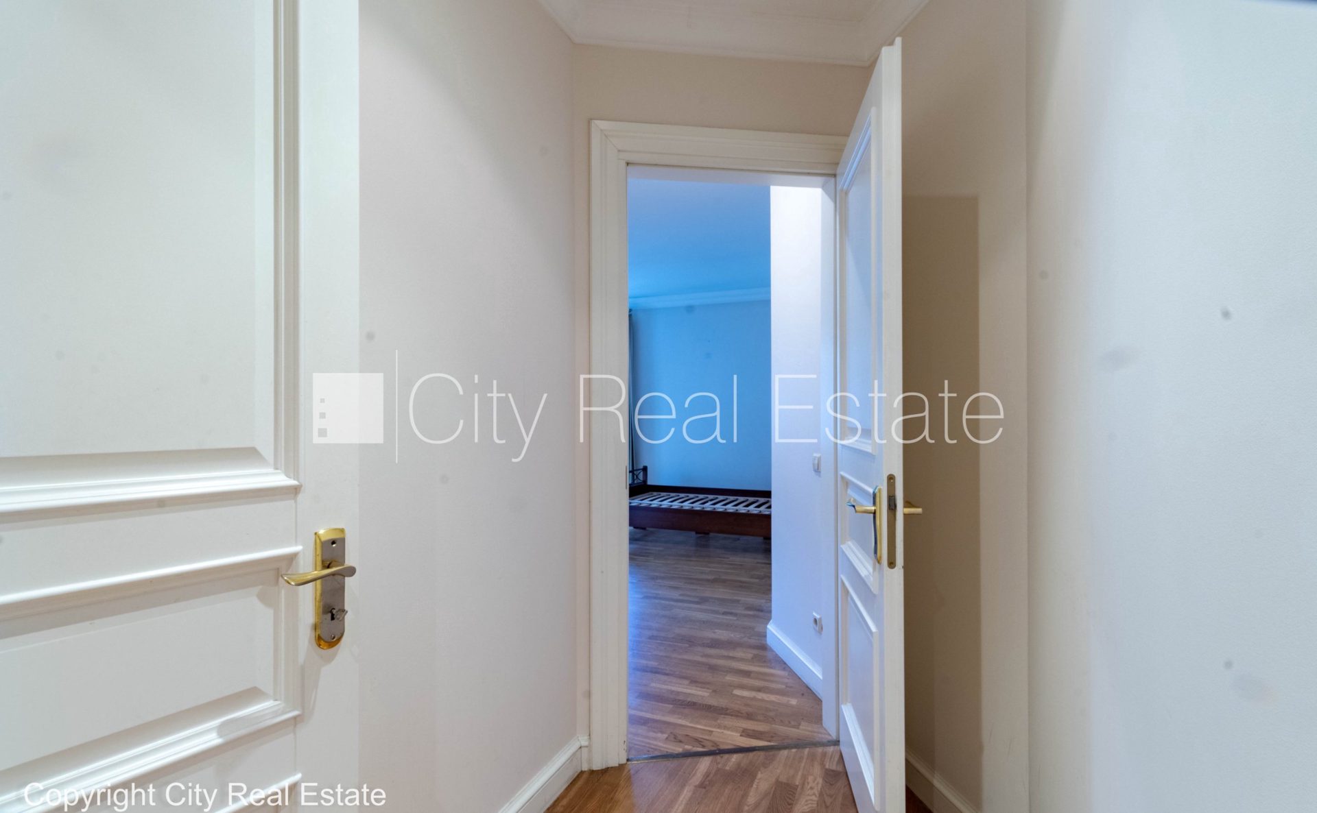 3-комнатная квартира в Рига, Центр, 124 м², аренда, Фото 6 из 10