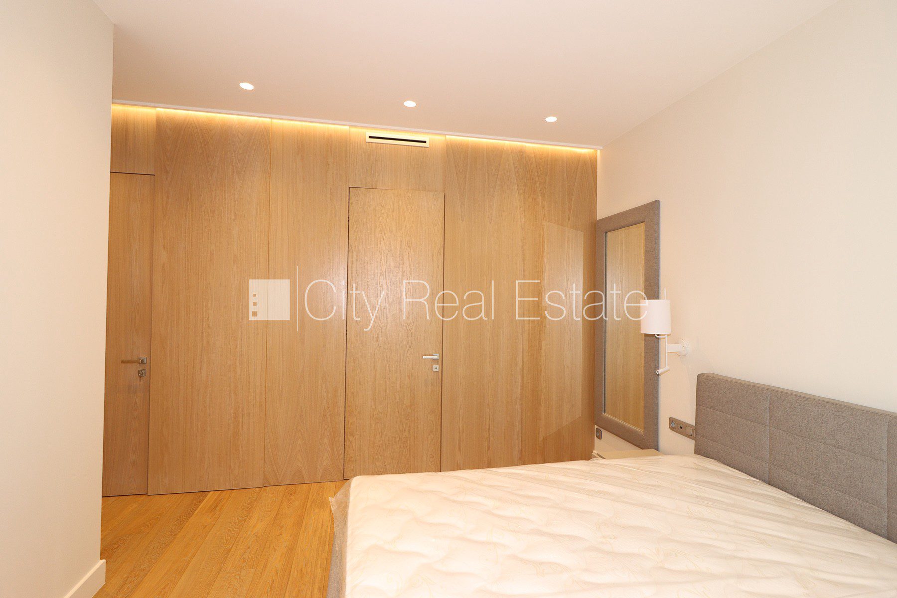 3 kambarių butas Jūrmala, Dzintari, 131 m², nuomojamas, Nuotrauka 10 iš 10
