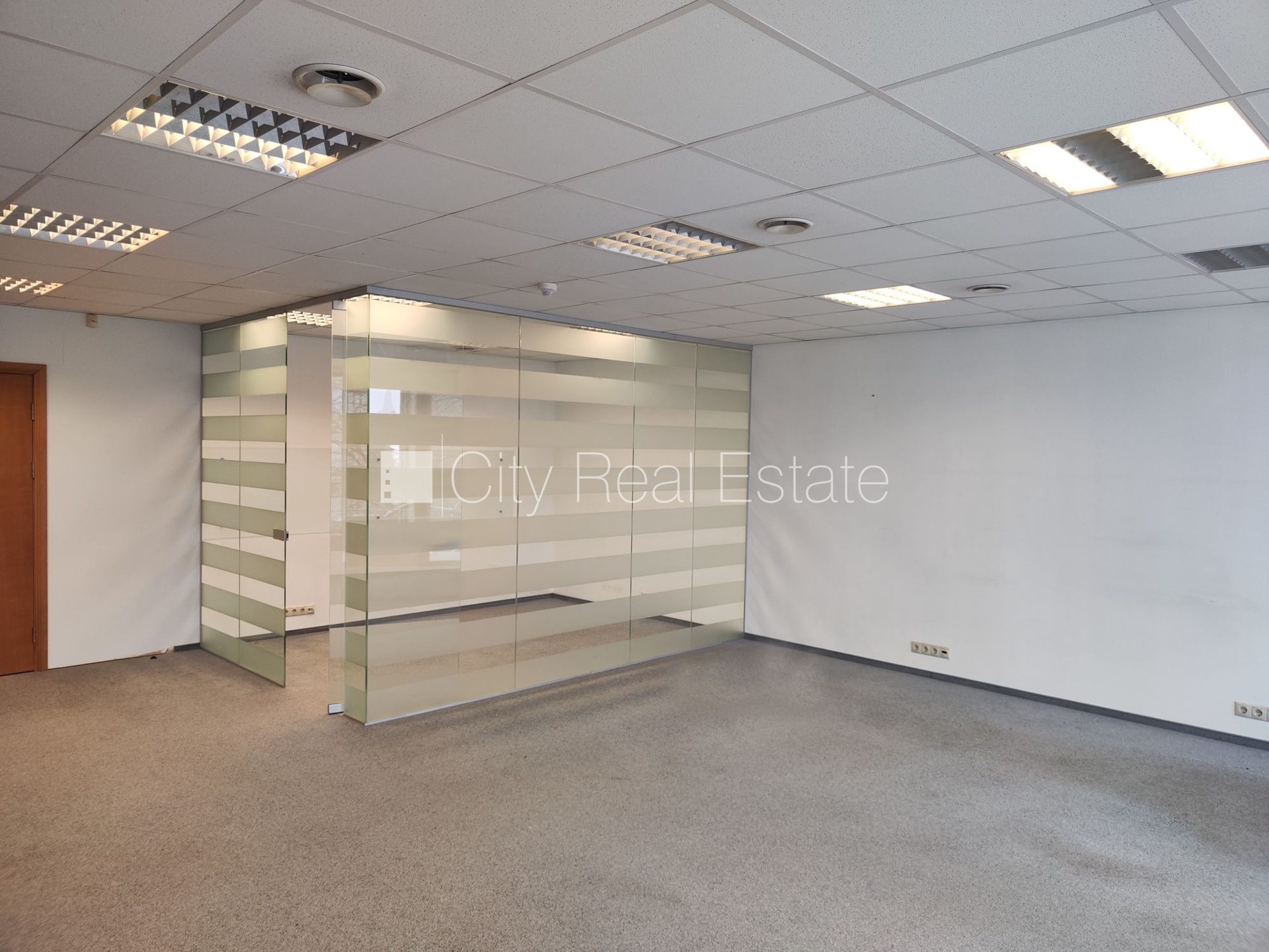 Коммерческое помещение в Рига, Центр, 108 м², аренда, Фото 5 из 7