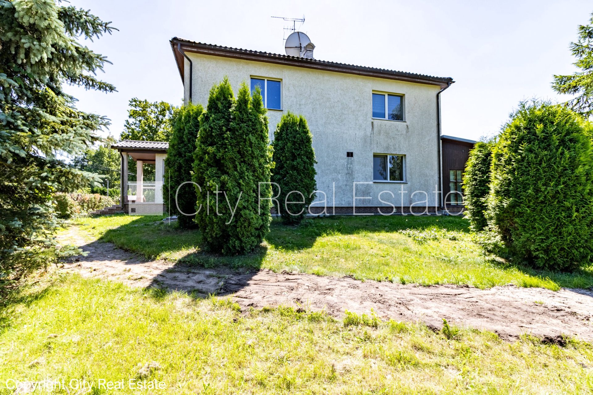 Namas Jūrmala, Melluži, 620 m², nuomojamas, Nuotrauka 1 iš 10