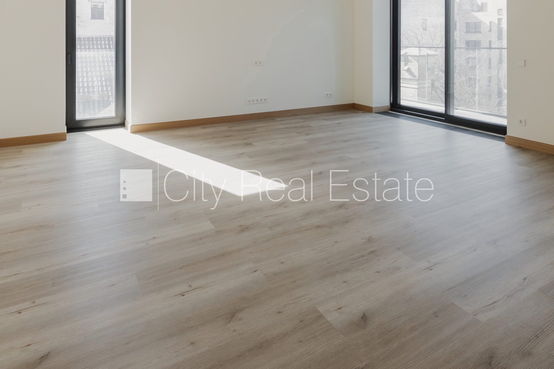 3 kambarių butas Rīga, Centrs, 114 m², nuomojamas, Nuotrauka 2 iš 10