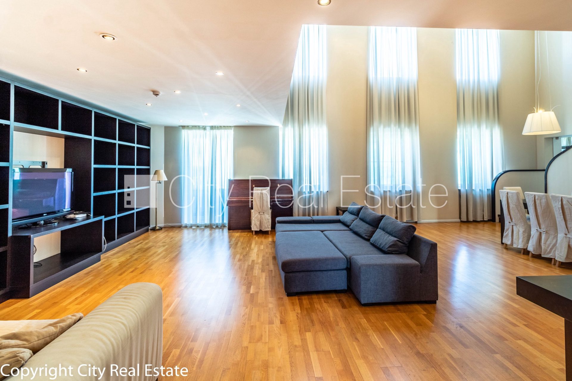 5-комнатная квартира в Рига, Центр, 232 м², продажа, Фото 3 из 10
