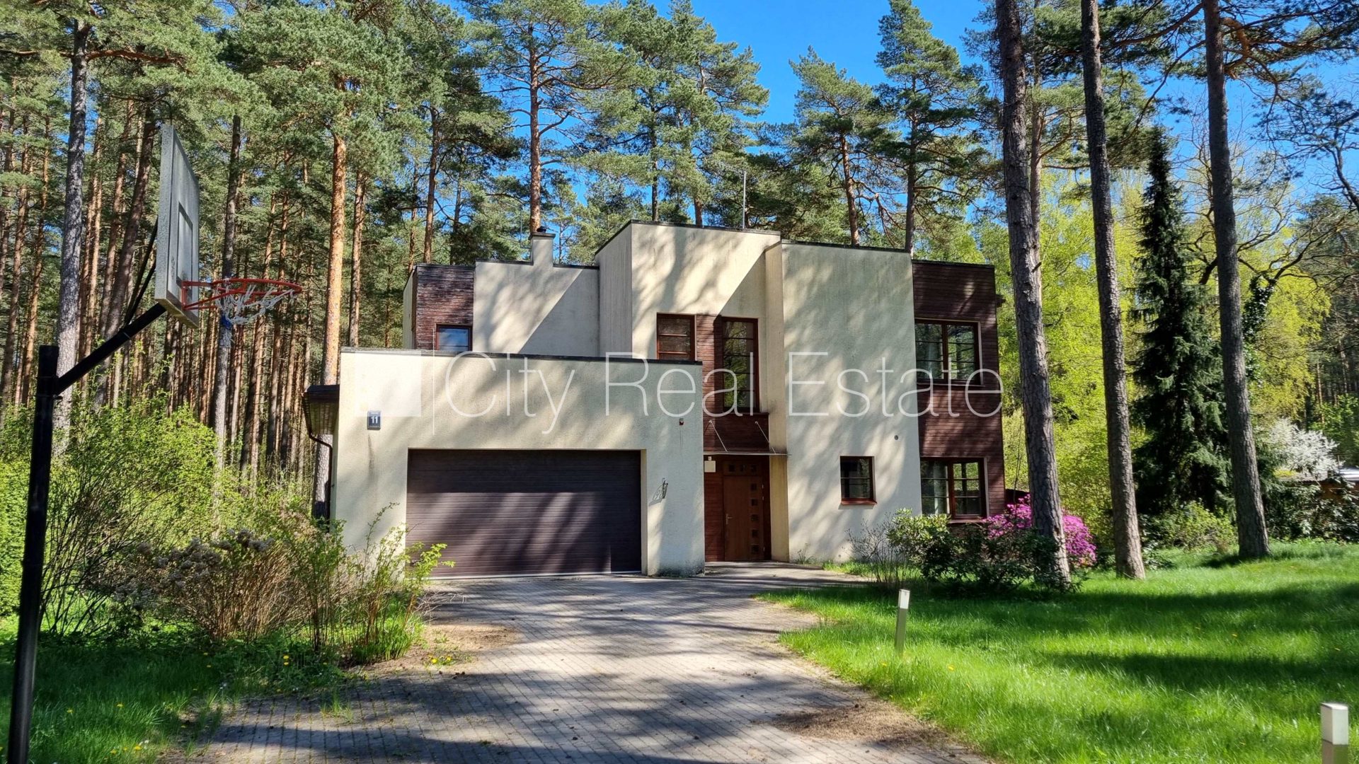 Дом в Юрмала, Пумпури, 250 м², продажа, Фото 1 из 10