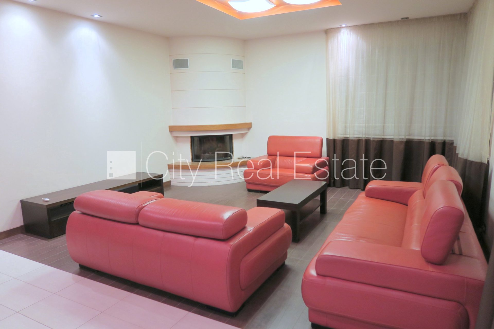 Дом в Юрмала, Пумпури, 250 м², продажа, Фото 2 из 10