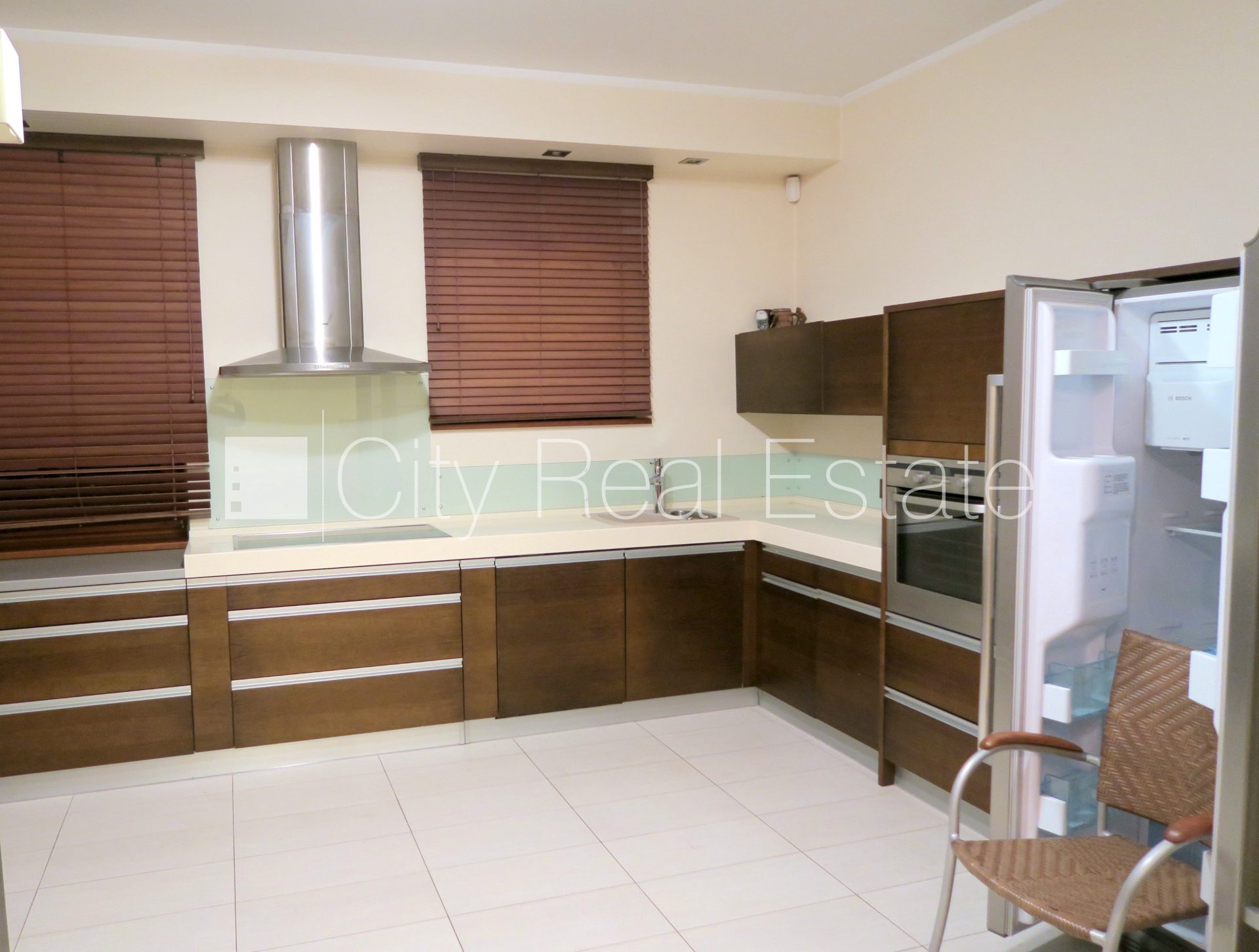 Дом в Юрмала, Пумпури, 250 м², продажа, Фото 4 из 10