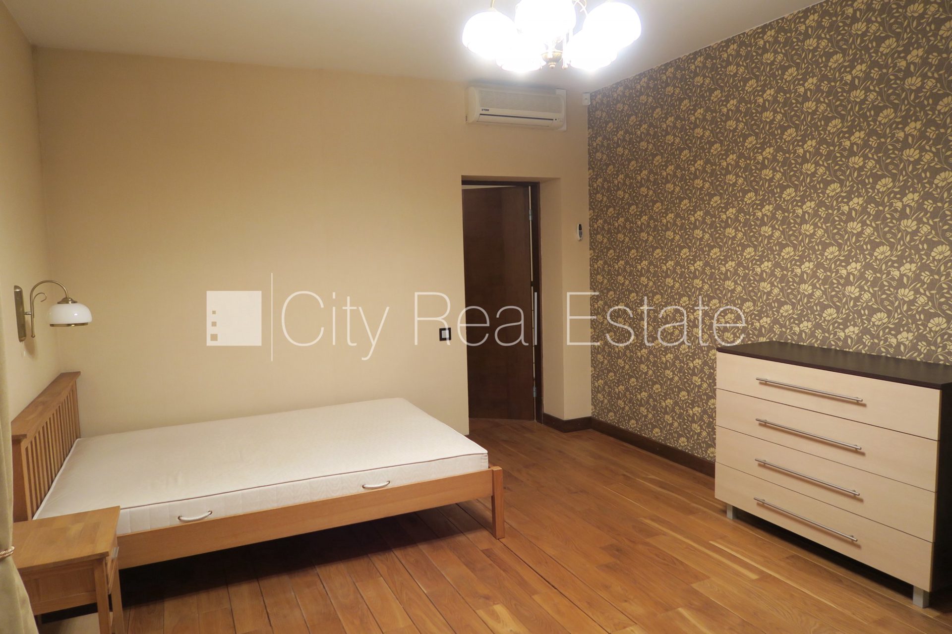 Дом в Юрмала, Пумпури, 250 м², продажа, Фото 5 из 10