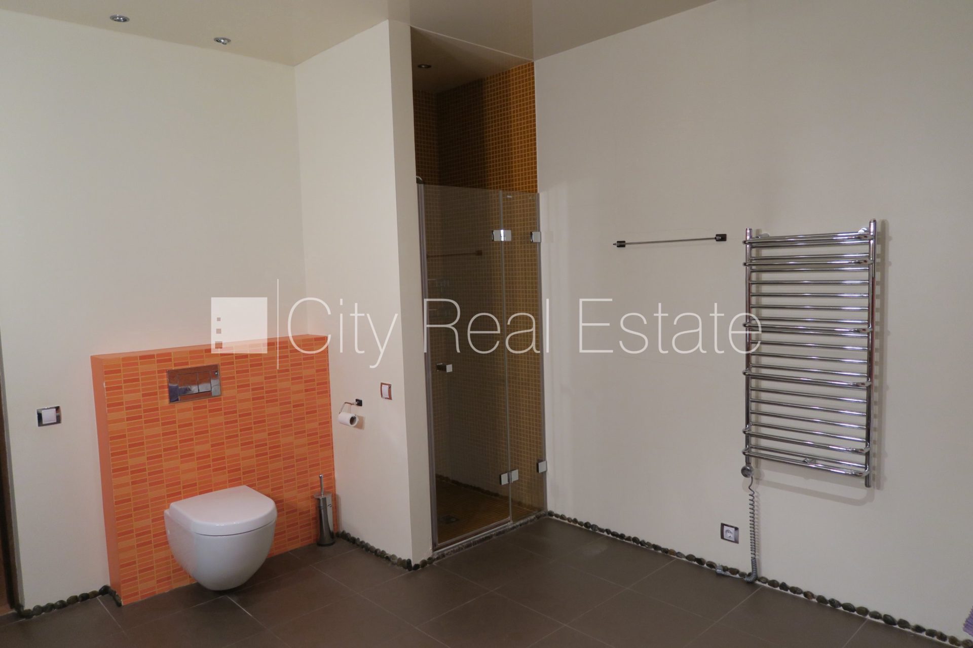 Дом в Юрмала, Пумпури, 250 м², продажа, Фото 9 из 10