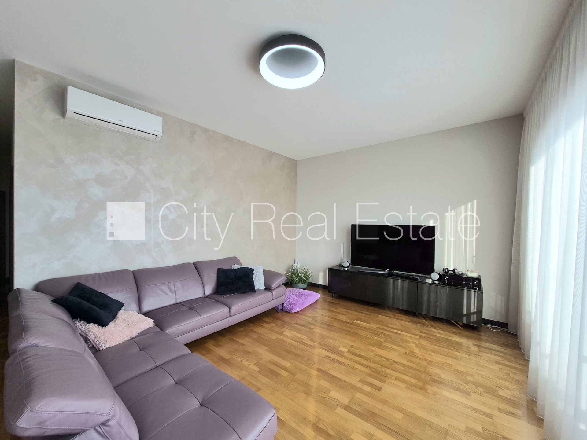 4 kambarių butas Rīga, Centrs, 104 m², parduodamas, Nuotrauka 8 iš 10