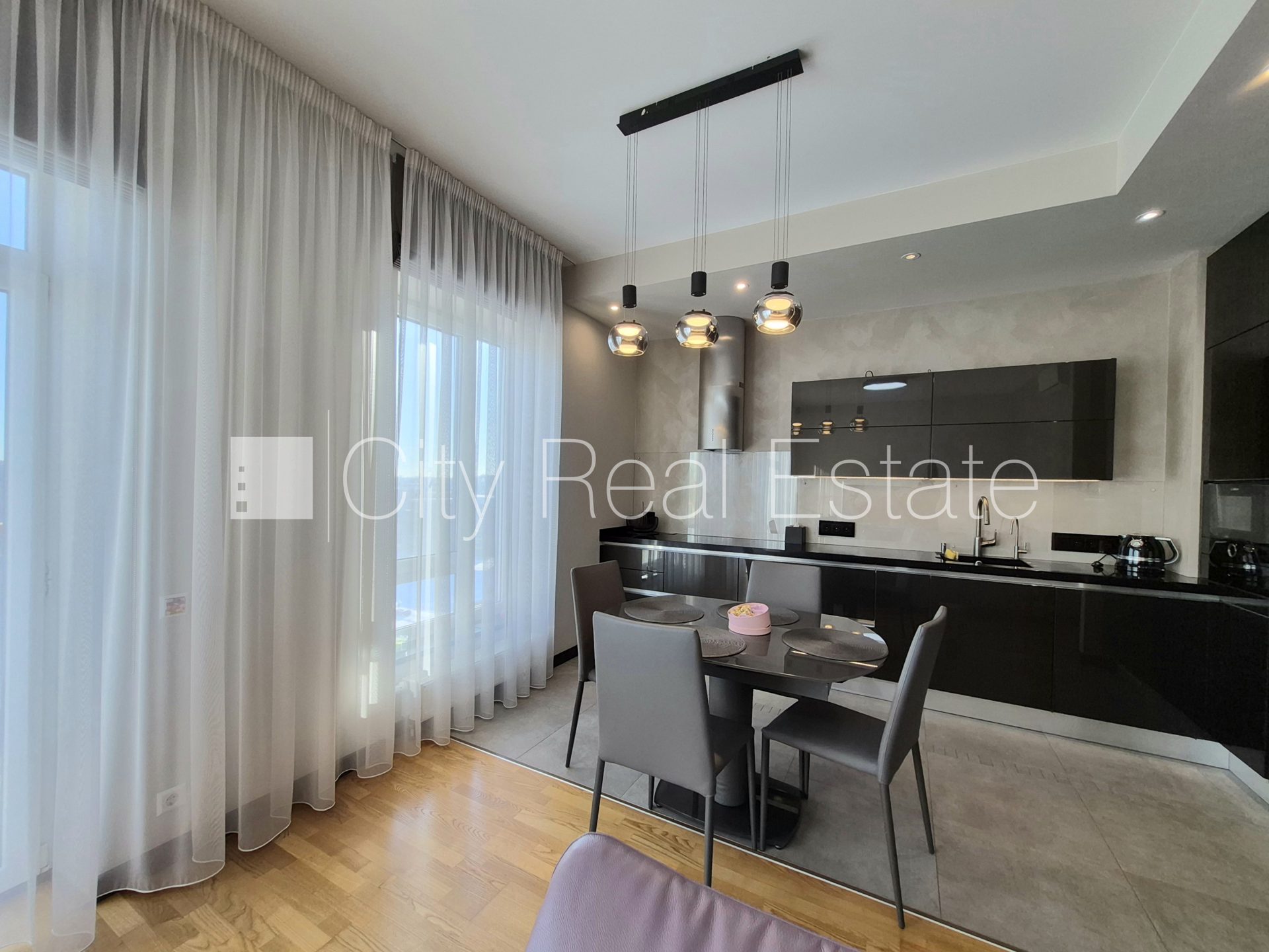 4 kambarių butas Rīga, Centrs, 104 m², parduodamas, Nuotrauka 9 iš 10
