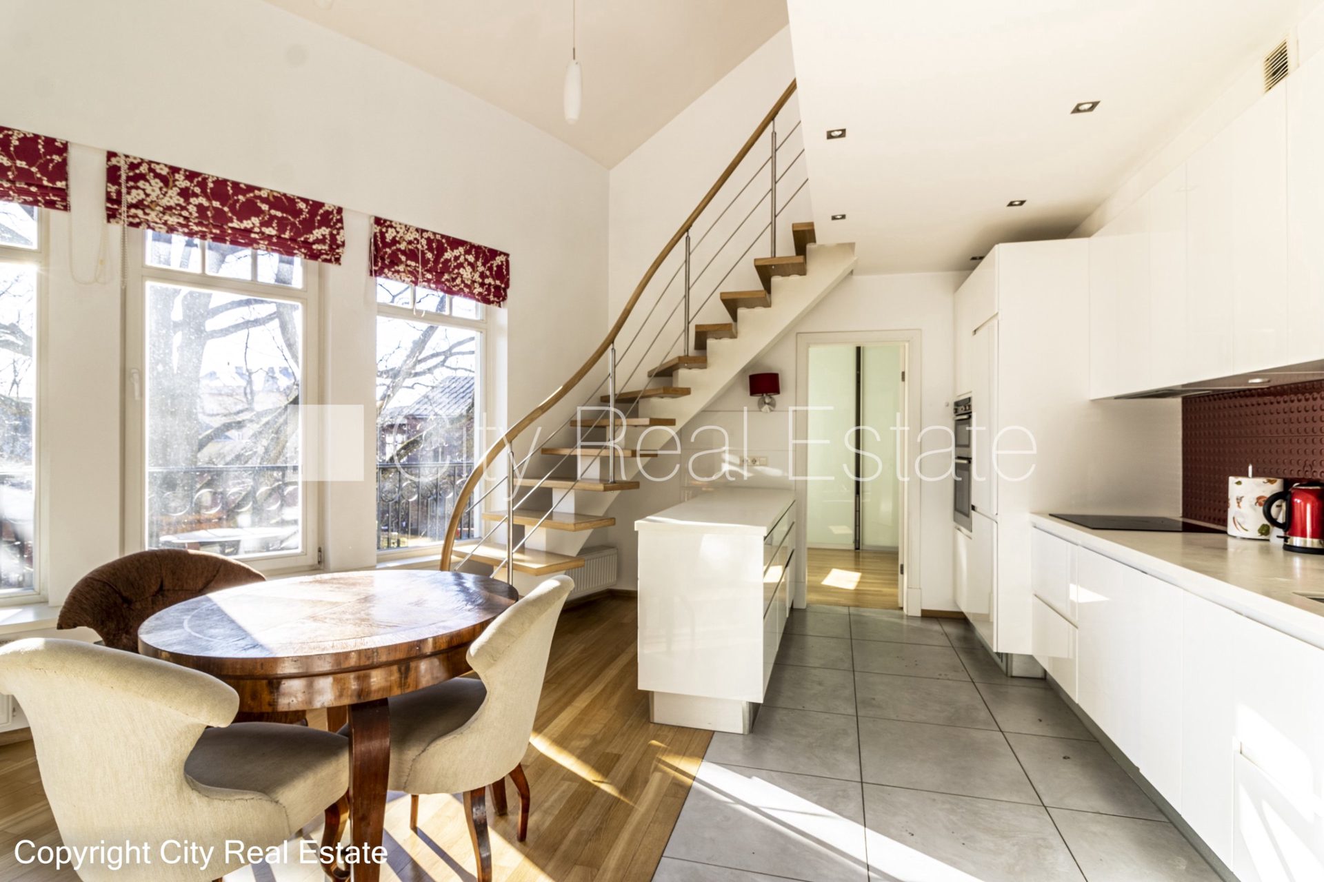 5-комнатная квартира в Рига, Агенскалнс, 117 м², аренда, Фото 7 из 10