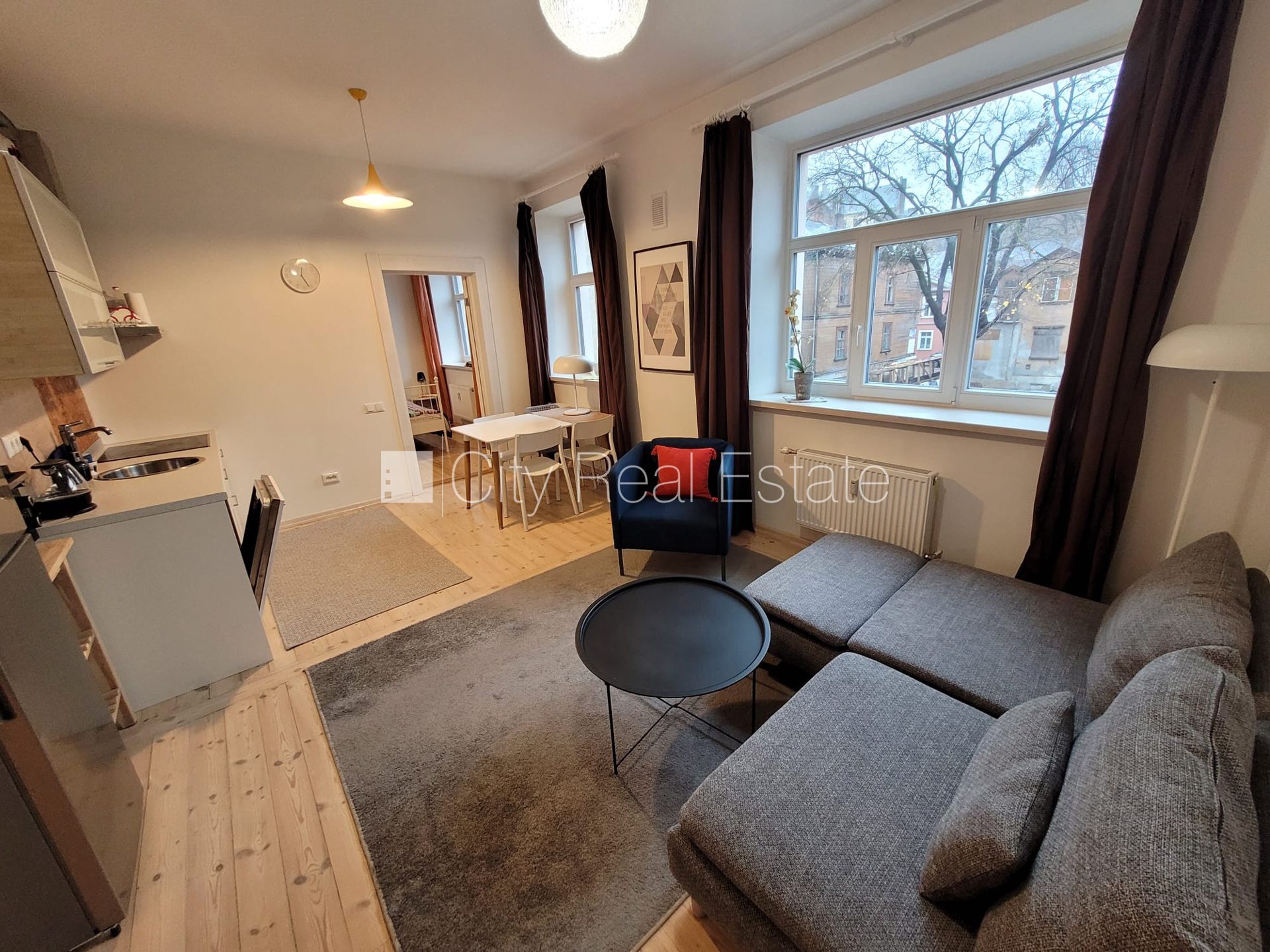 3-комнатная квартира в Рига, Центр, 55 м², аренда, Фото 2 из 10