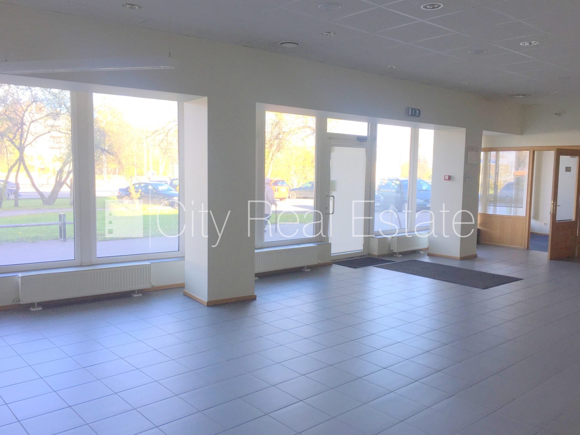 Commercial premises for rent in Riga, Jugla, 160 m², Photo 2 of 10