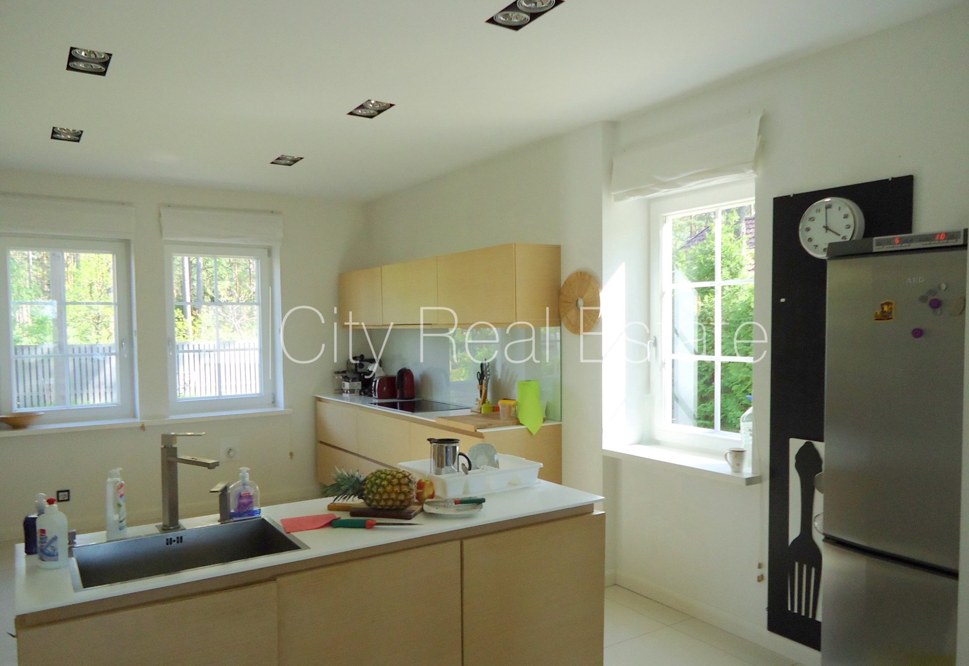 House for sale in Ādaži Parish, 330 m², Photo 5 of 10