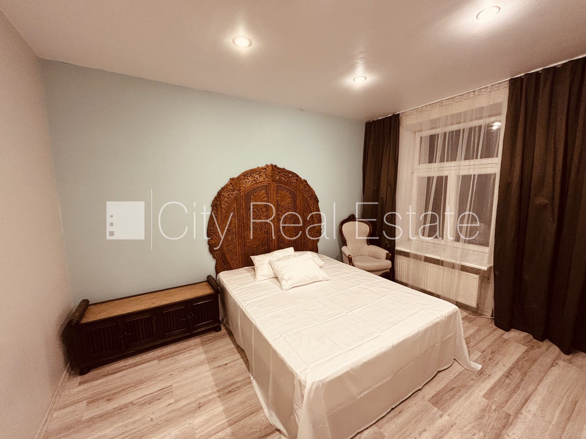 3-комнатная квартира в Рига, Центр, 79 м², аренда, Фото 1 из 10