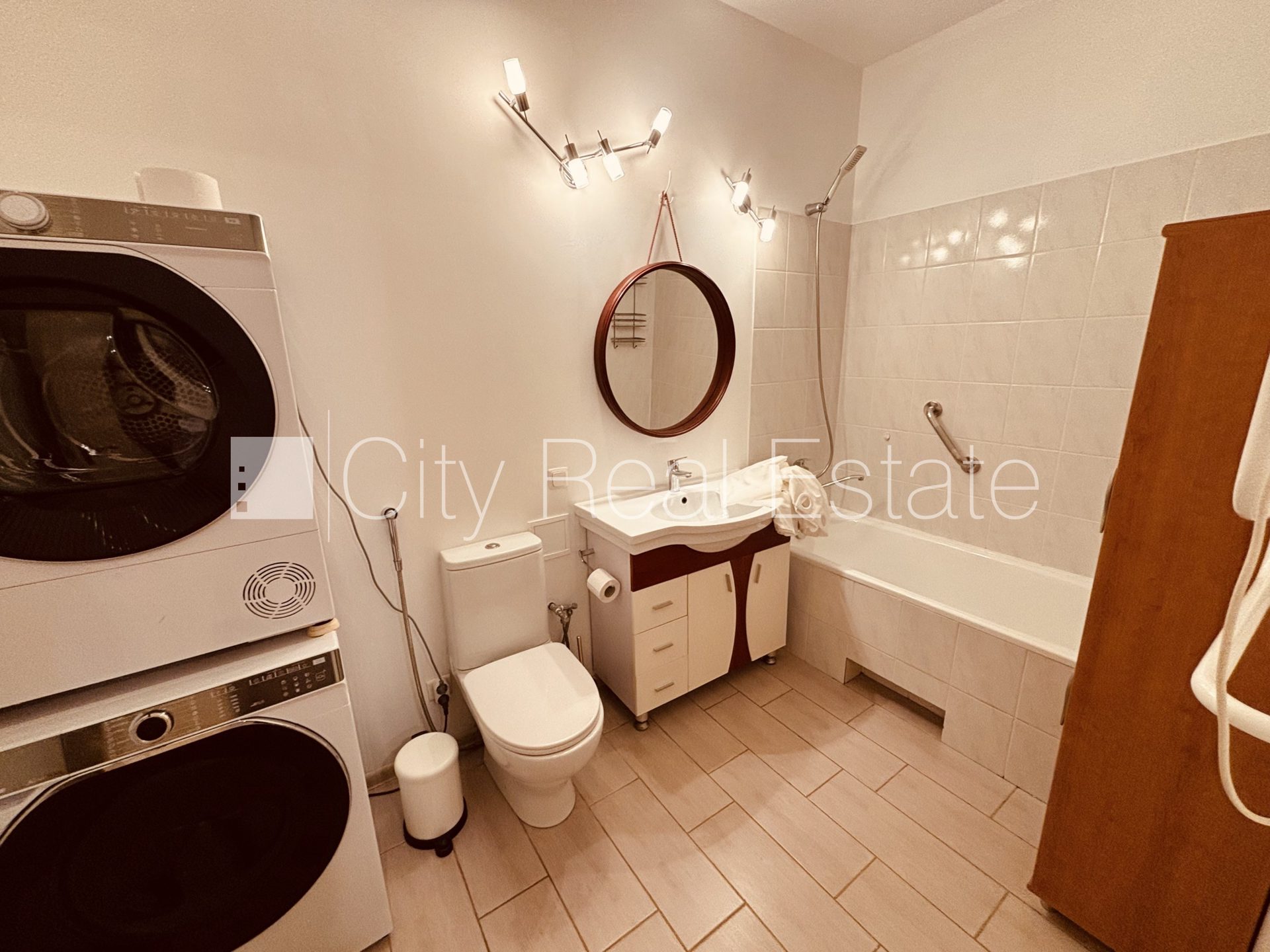 3-комнатная квартира в Рига, Центр, 79 м², аренда, Фото 10 из 10