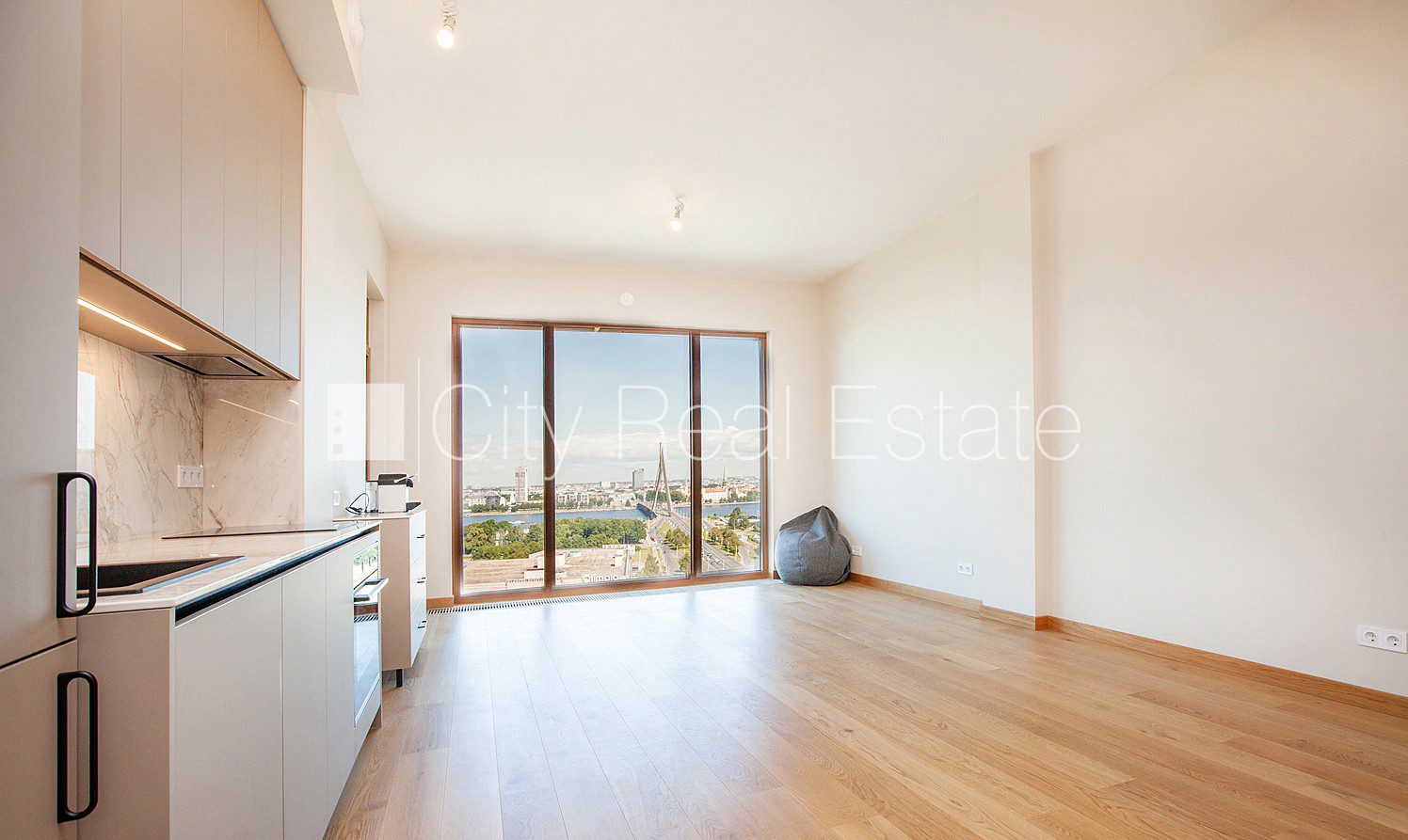 3 kambarių butas Rīga, Centrs, 116 m², parduodamas, Nuotrauka 2 iš 10
