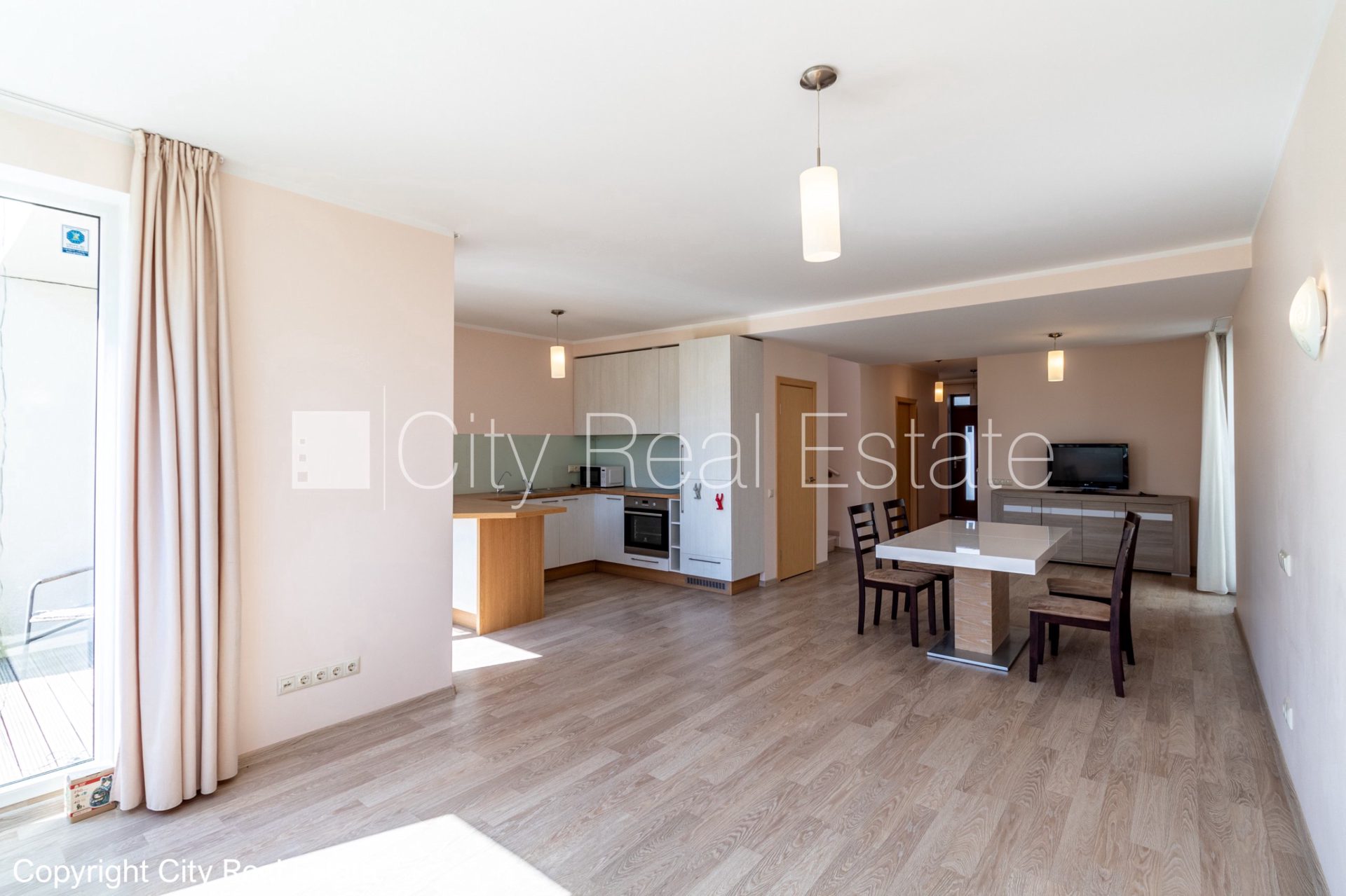 House for sale in Babīte Parish, 184 m², Photo 7 of 10