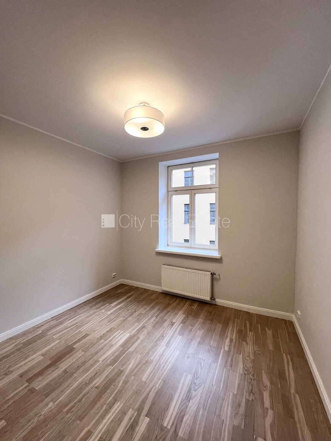 2-комнатная квартира в Рига, Центр, 73 м², аренда, Фото 3 из 10