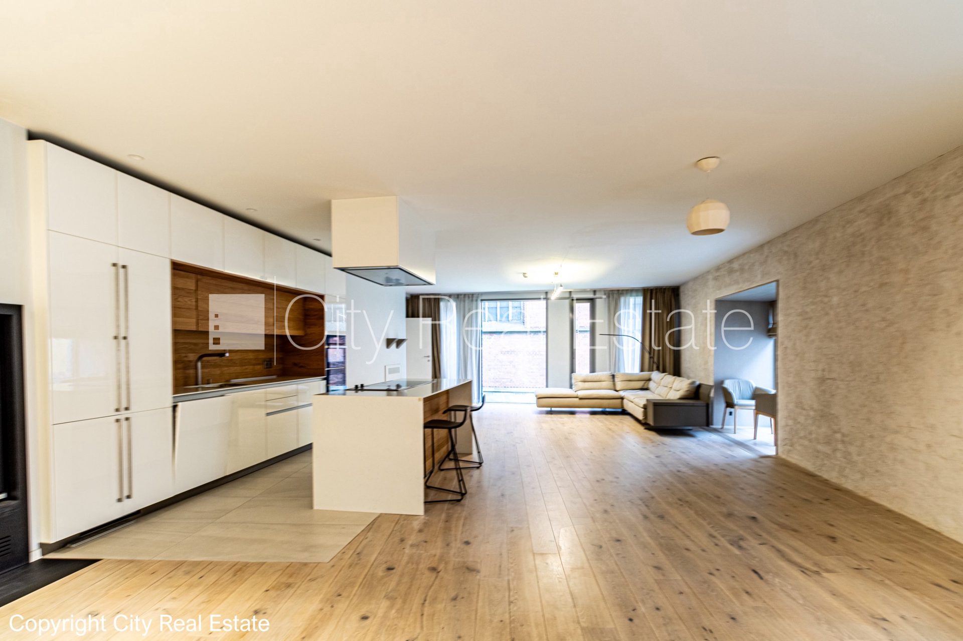 4-room apartment for sale in Riga, Old Riga, 192 m², Photo 1 of 10