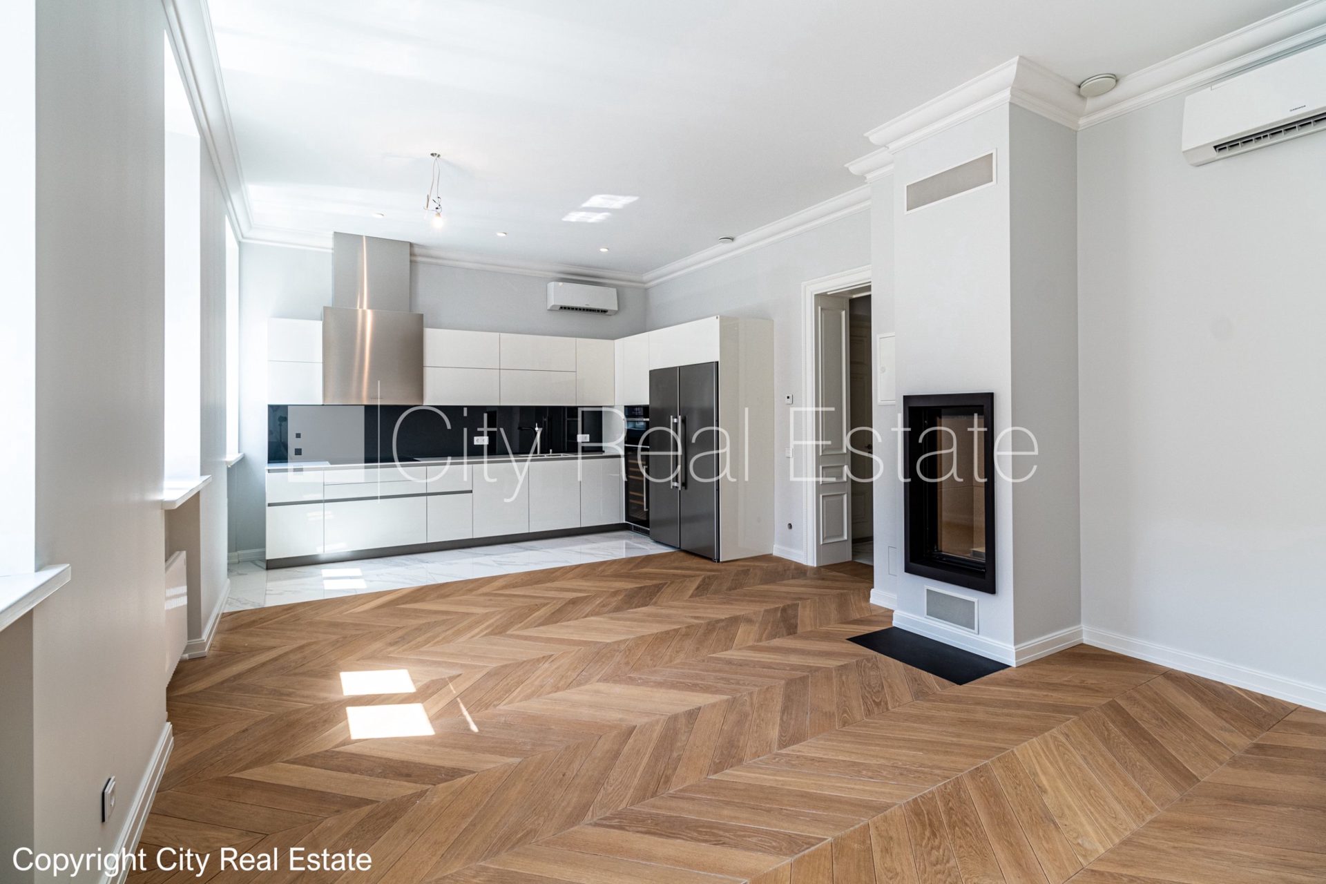 3 kambarių butas Rīga, Centrs, 94 m², parduodamas, Nuotrauka 3 iš 10