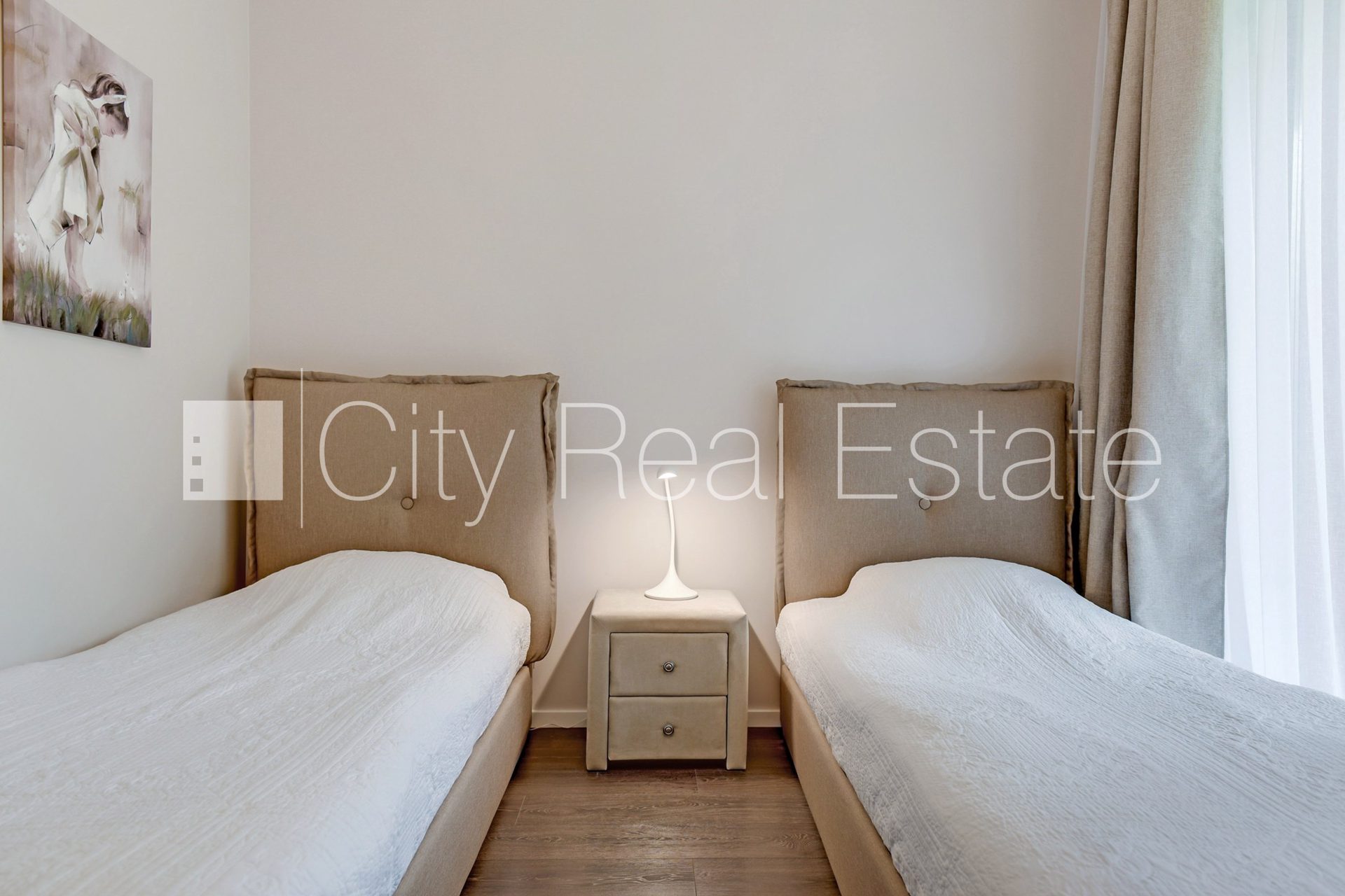 3-комнатная квартира в Юрмала, Меллужи, 143 м², аренда, Фото 9 из 10