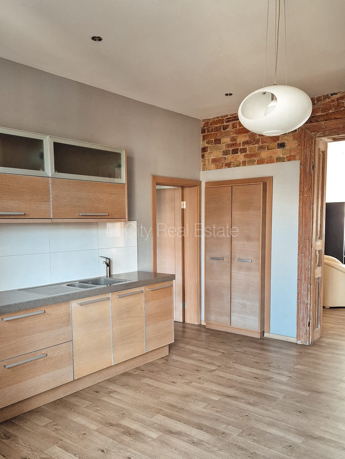 4-комнатная квартира в Рига, Центр, 105 м², продажа, Фото 9 из 10