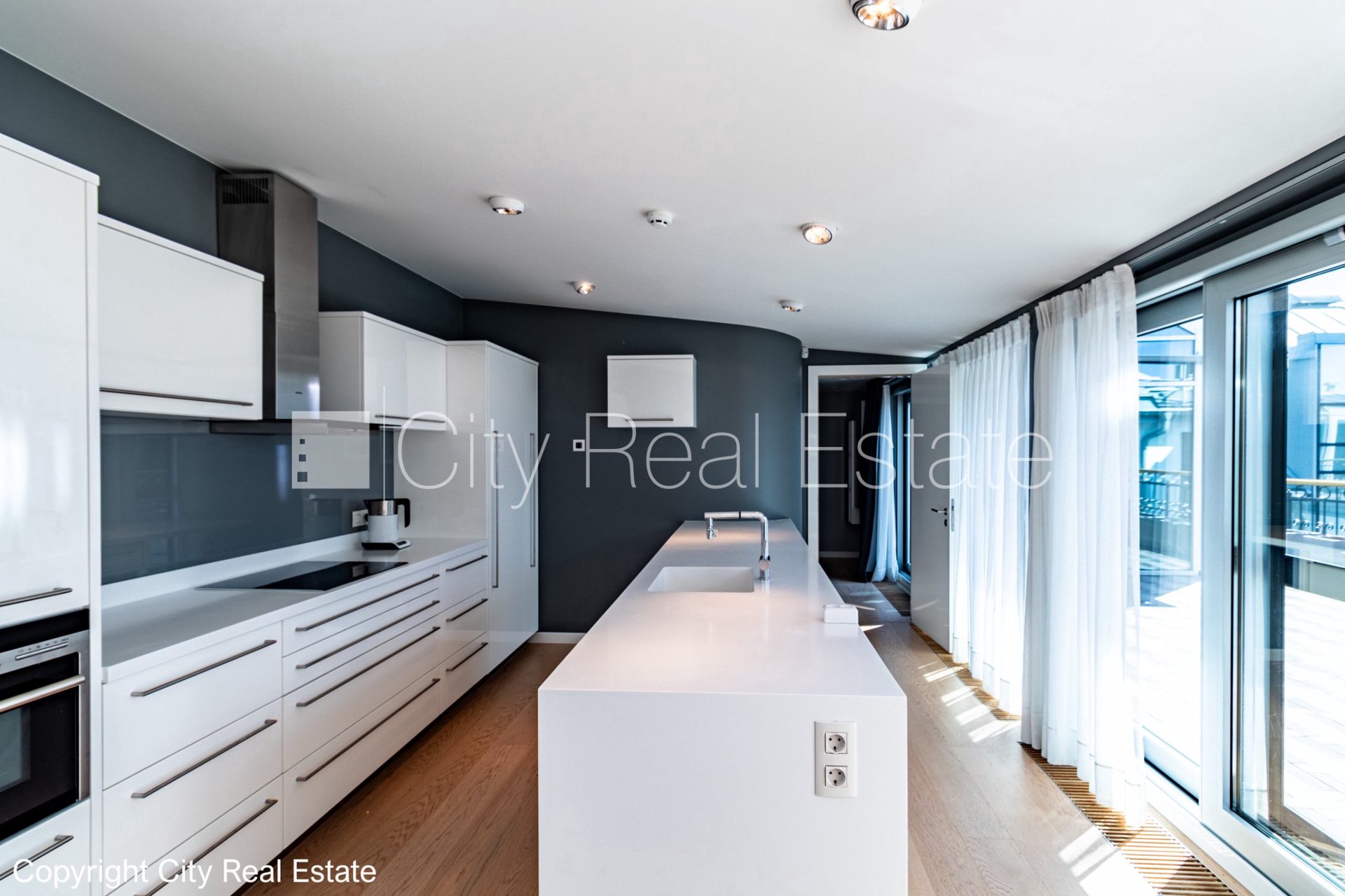 3-комнатная квартира в Рига, Центр, 154 м², продажа, Фото 9 из 10