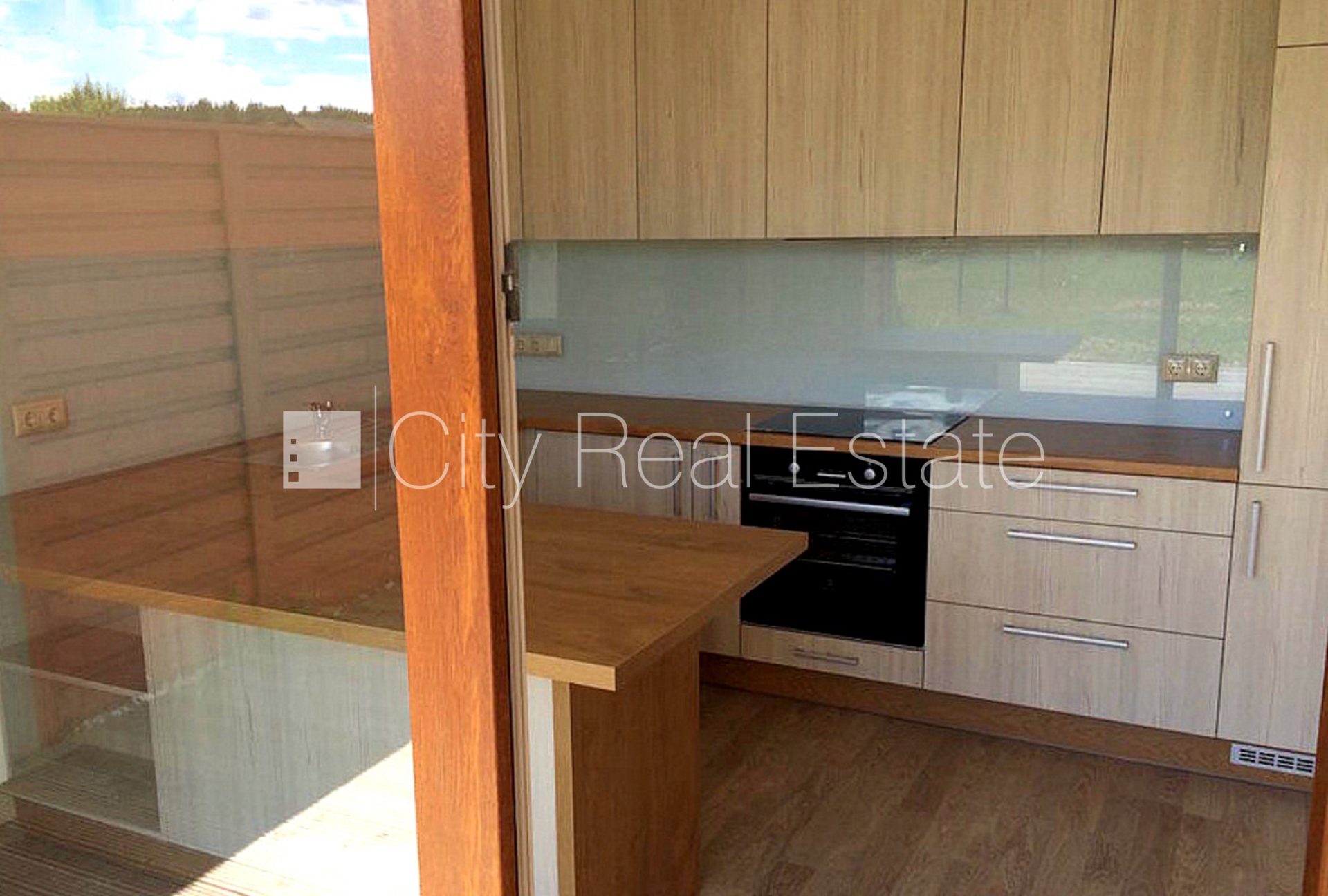 House for sale in Babīte Parish, 179 m², Photo 3 of 10