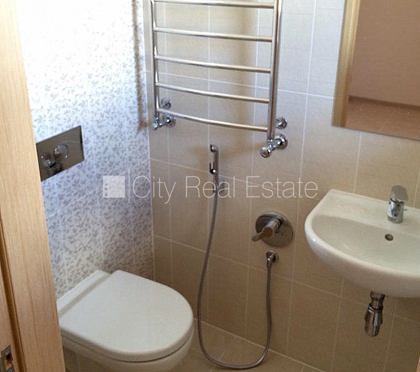 House for sale in Babīte Parish, 179 m², Photo 9 of 10