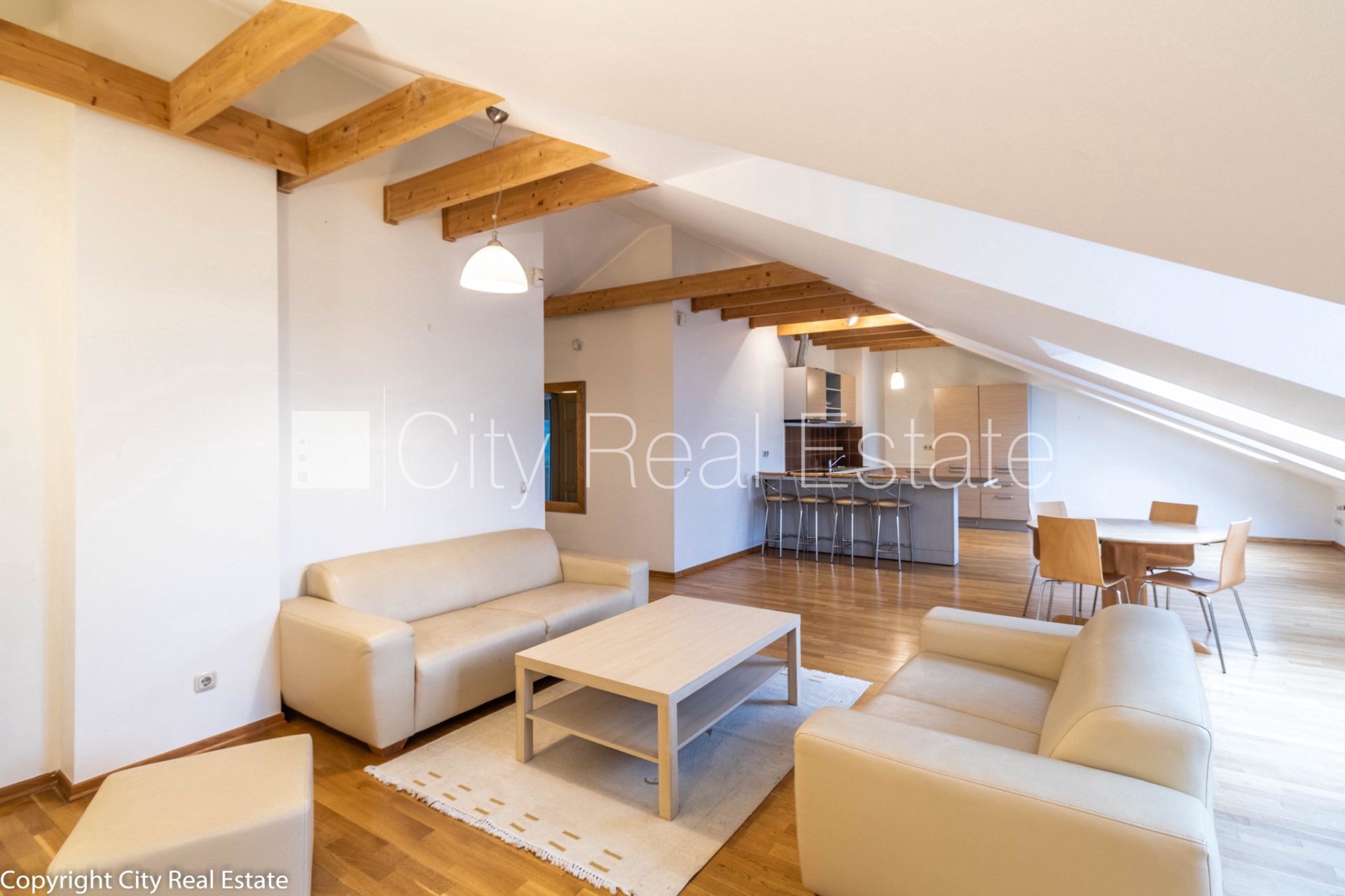 3 kambarių butas Rīga, Centrs, 85 m², parduodamas, Nuotrauka 1 iš 10