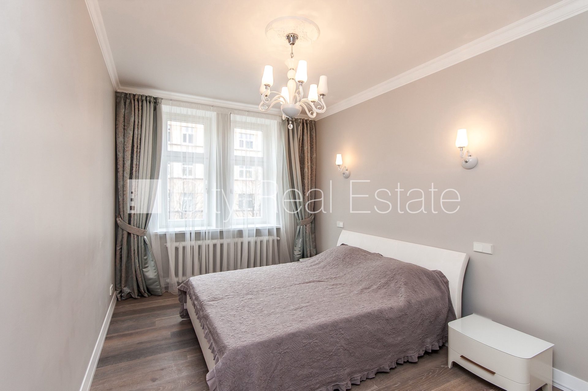 3-комнатная квартира в Рига, Центр, 97 м², продажа, Фото 2 из 6