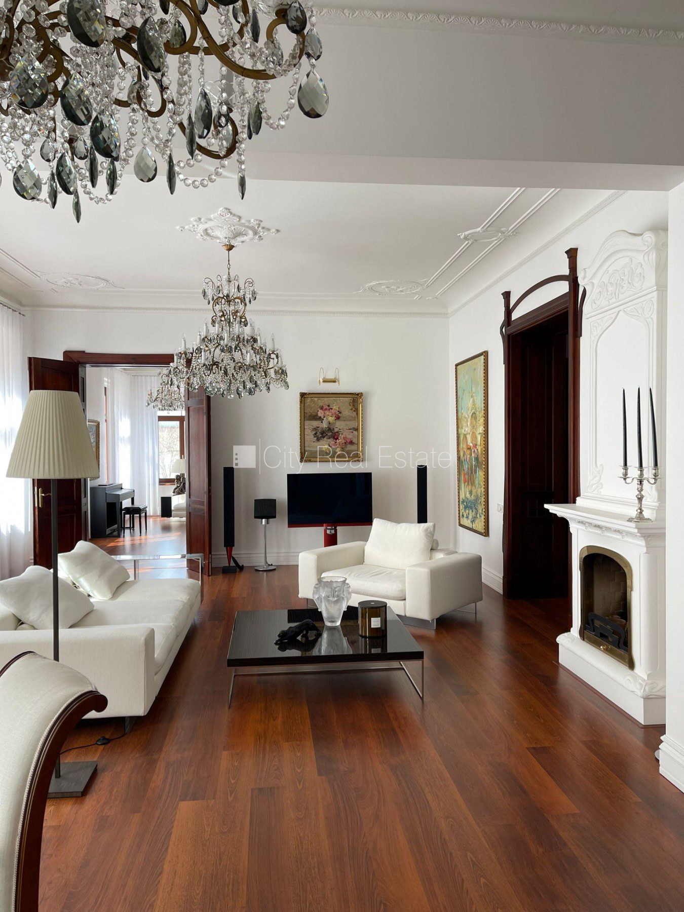 5 istabu dzīvoklis Rīga, Centrs, 161 m², pārdod, Foto 1 no 10