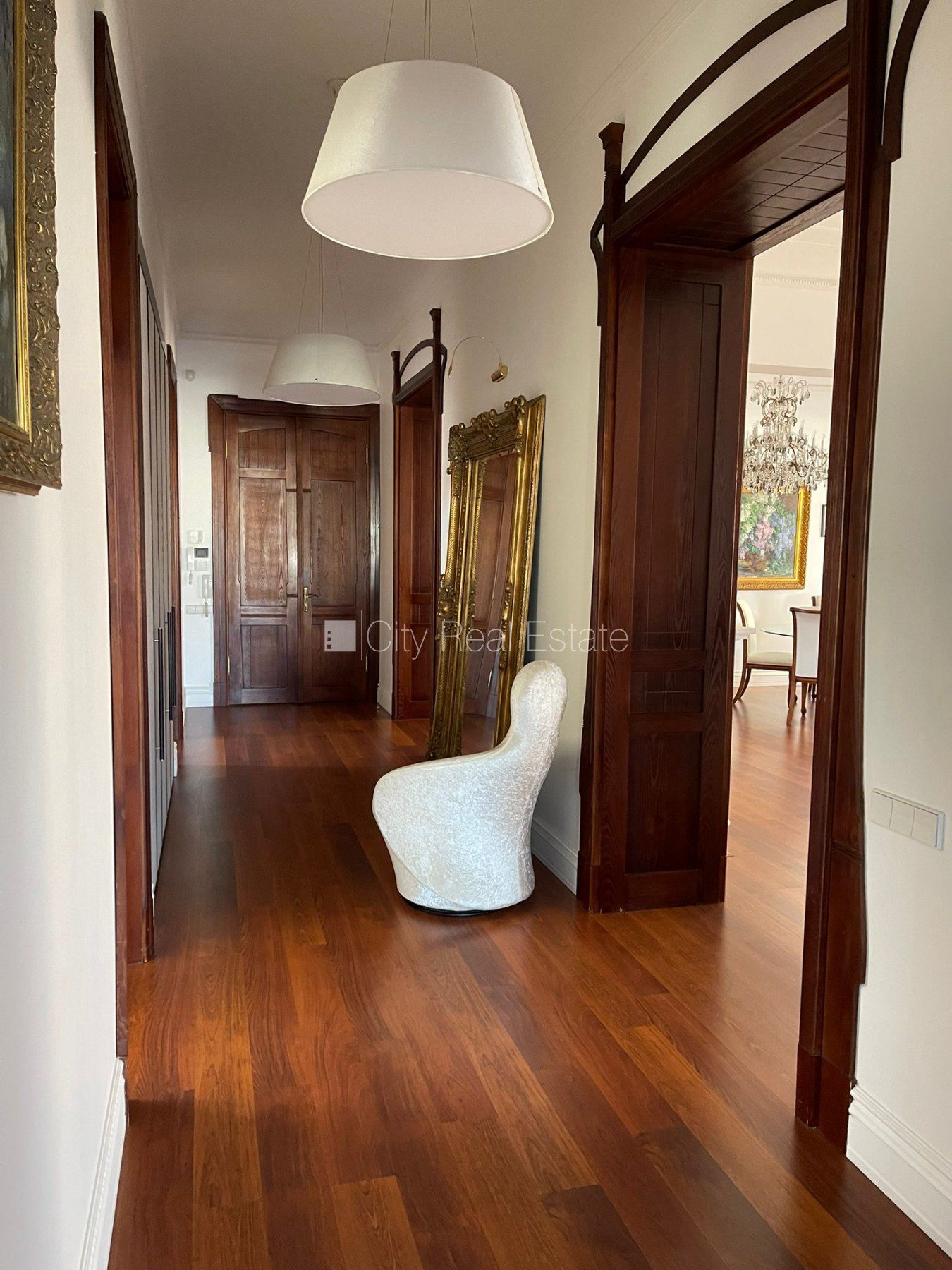 5 istabu dzīvoklis Rīga, Centrs, 161 m², pārdod, Foto 2 no 10
