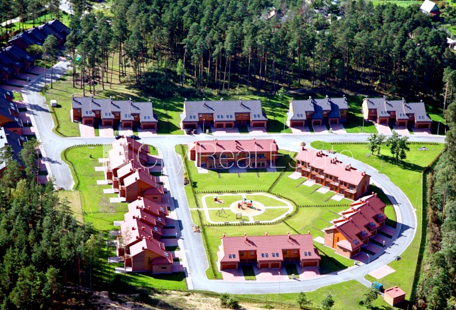 Māja Rīga, Suži, 185 m², pārdod, Foto 3 no 10