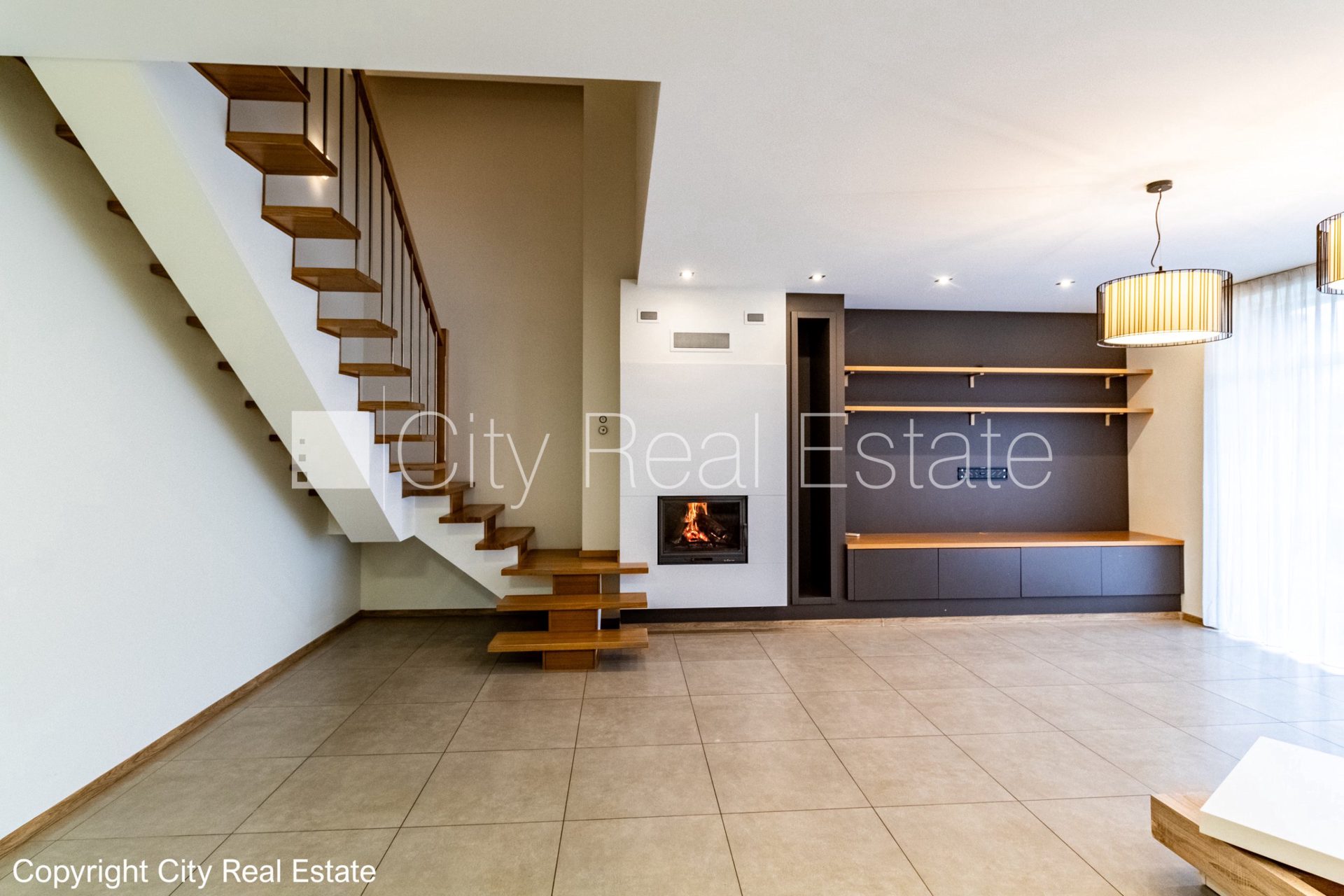 5-toaline korter Jūrmala, Vaivari, 236 m², müük, Foto 2 / 10