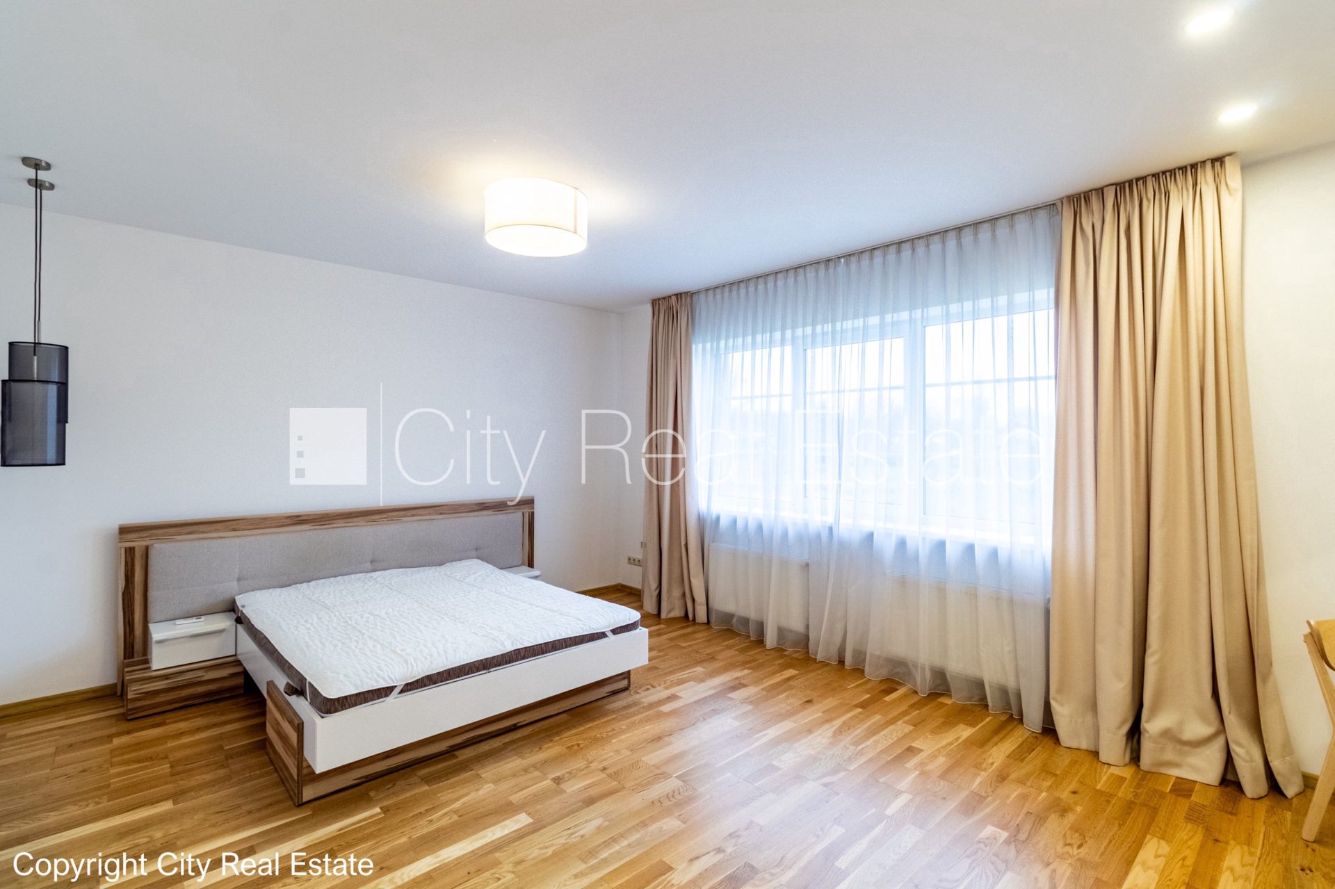 5-toaline korter Jūrmala, Vaivari, 236 m², müük, Foto 9 / 10