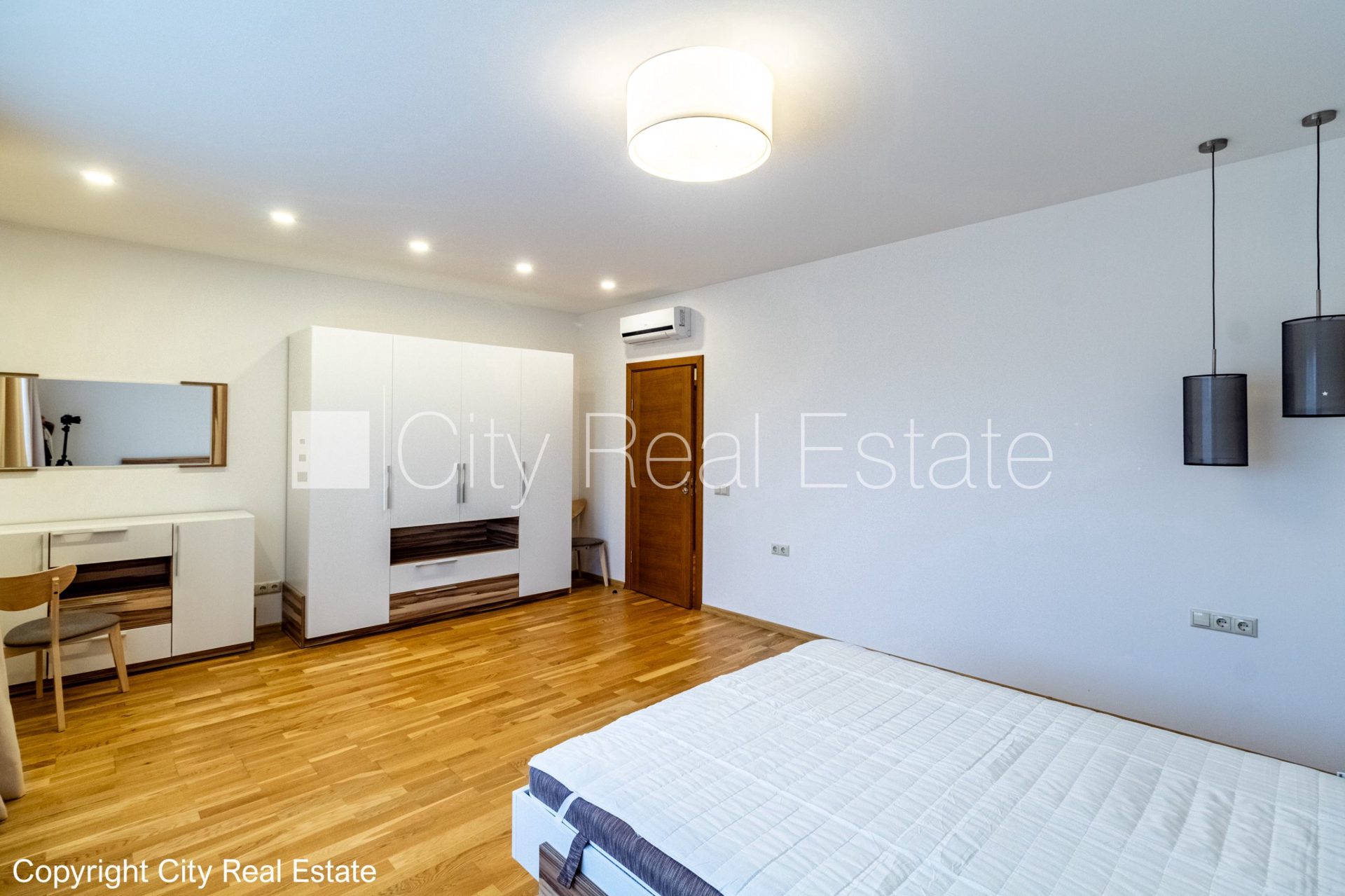 5-toaline korter Jūrmala, Vaivari, 236 m², müük, Foto 10 / 10
