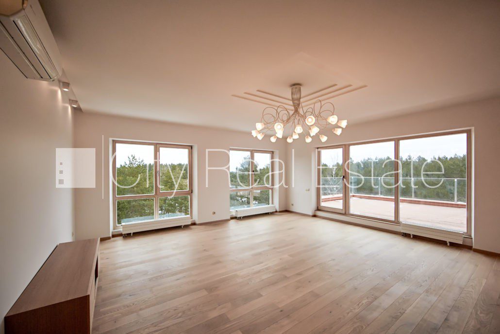 3 istabu dzīvoklis Carnikava, 190 m², pārdod, Foto 5 no 10