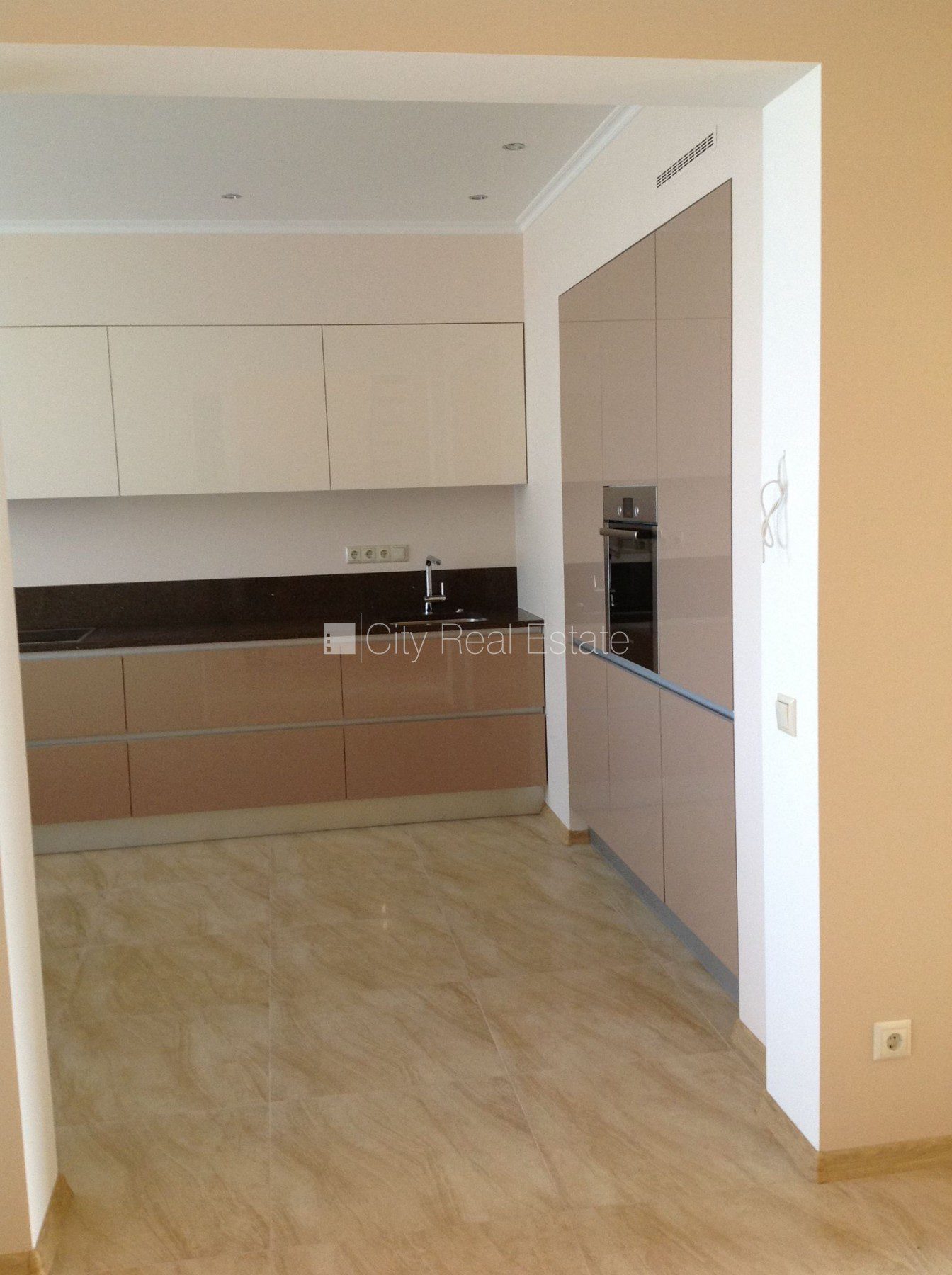 Maja Jūrmala, Valteri, 240 m², müük, Foto 2 / 10