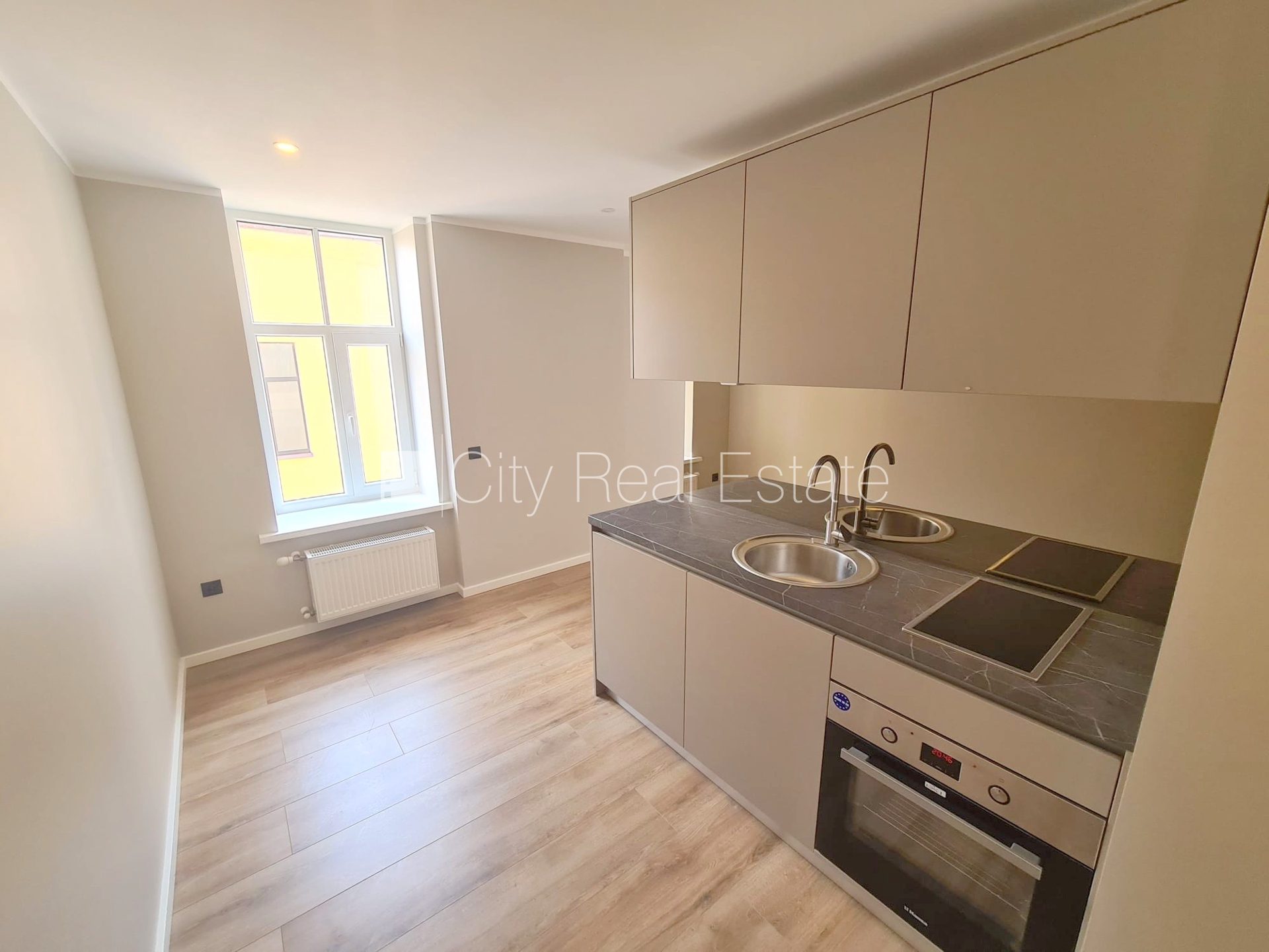 1-toaline korter Rīga, Centrs, 30 m², üür, Foto 6 / 10