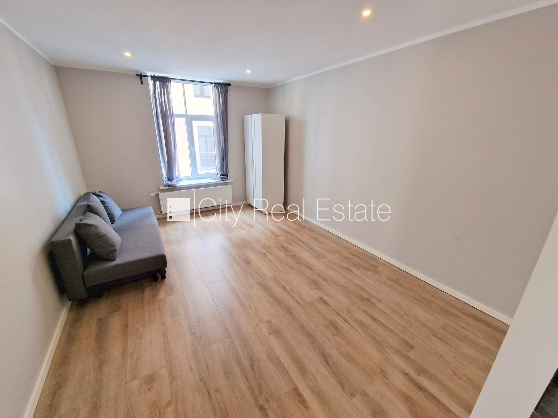 1-toaline korter Rīga, Centrs, 30 m², üür, Foto 9 / 10