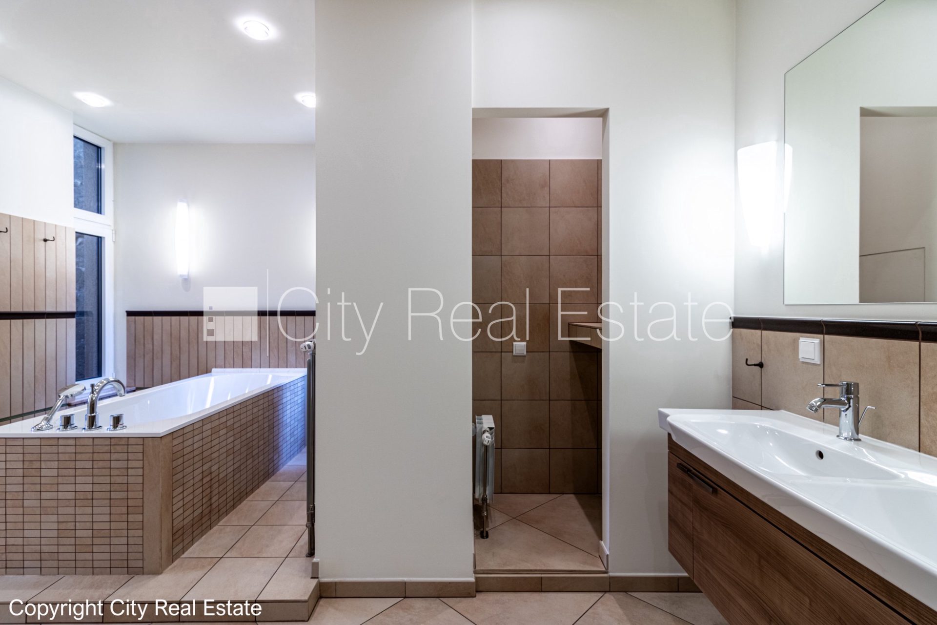 3-toaline korter Rīga, Vecrīga, 120 m², müük, Foto 9 / 10