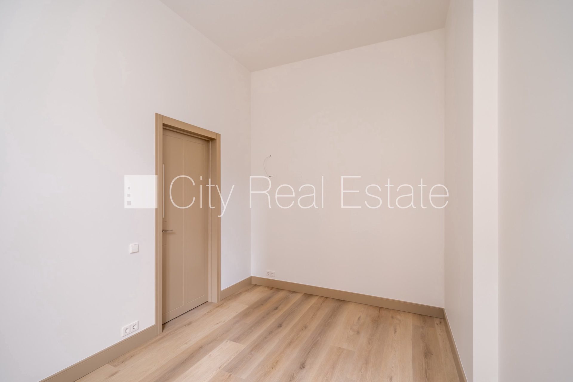 2-комнатная квартира в Рига, Центр, 42 м², продажа, Фото 6 из 10