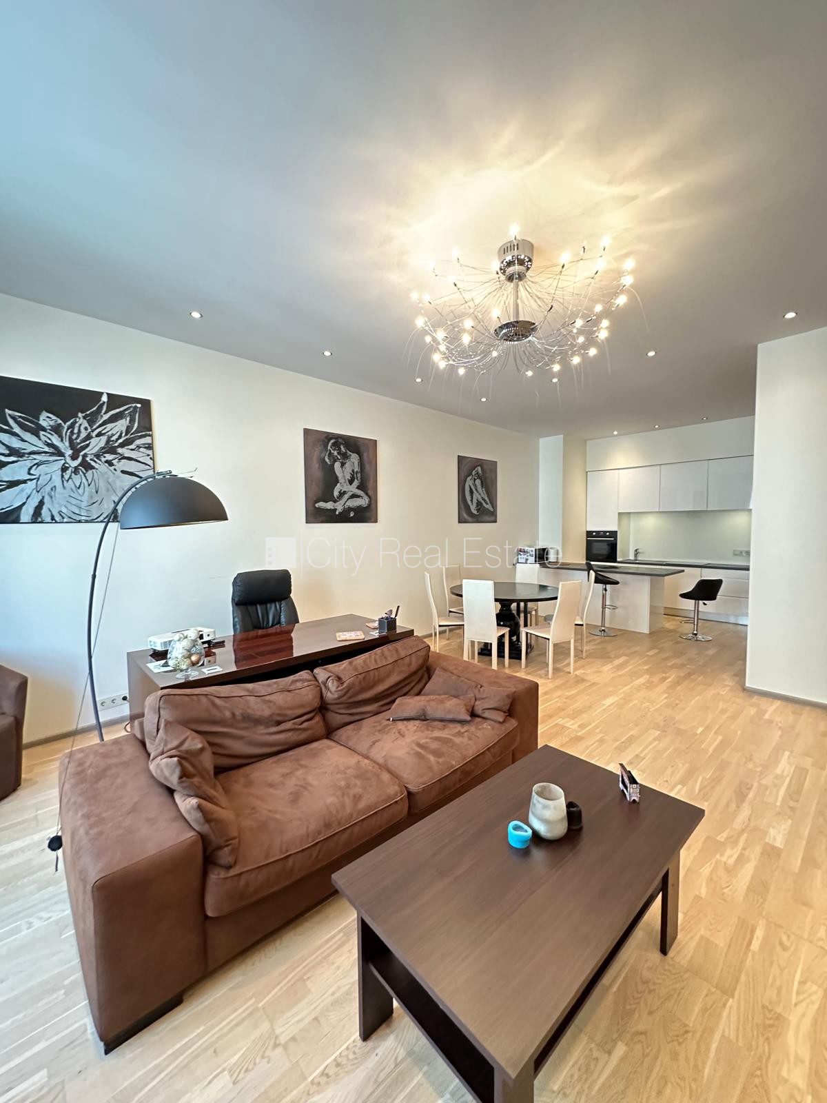 3-room apartment for sale in Riga, Old Riga, 135 m², Photo 1 of 10