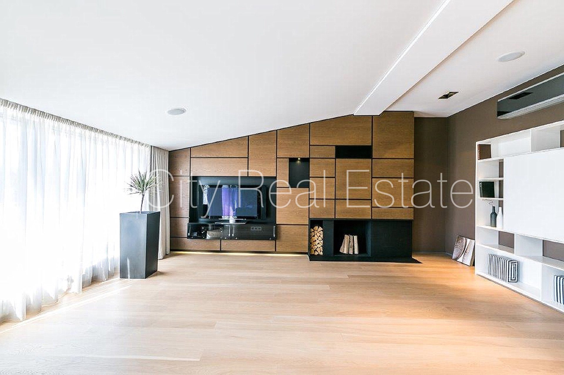 4-room apartment for sale in Riga, City Centre, 193 m², Photo 2 of 10